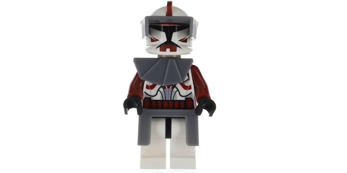 Commander Fox LEGO With Gray Semi-Circle Minifigure