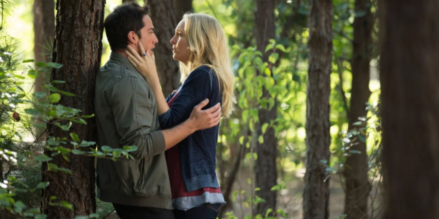 The Vampire Diaries: 20 Best Klaus & Caroline Episodes