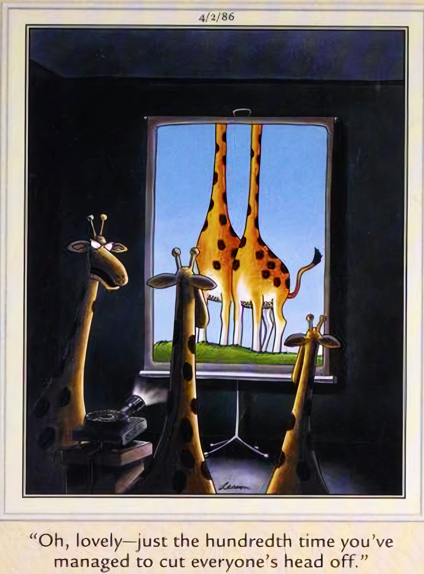 Far Side, 2 de abril de 1986, uma girafa reclama que as cabeças da família foram cortadas em todas as fotos das férias-1