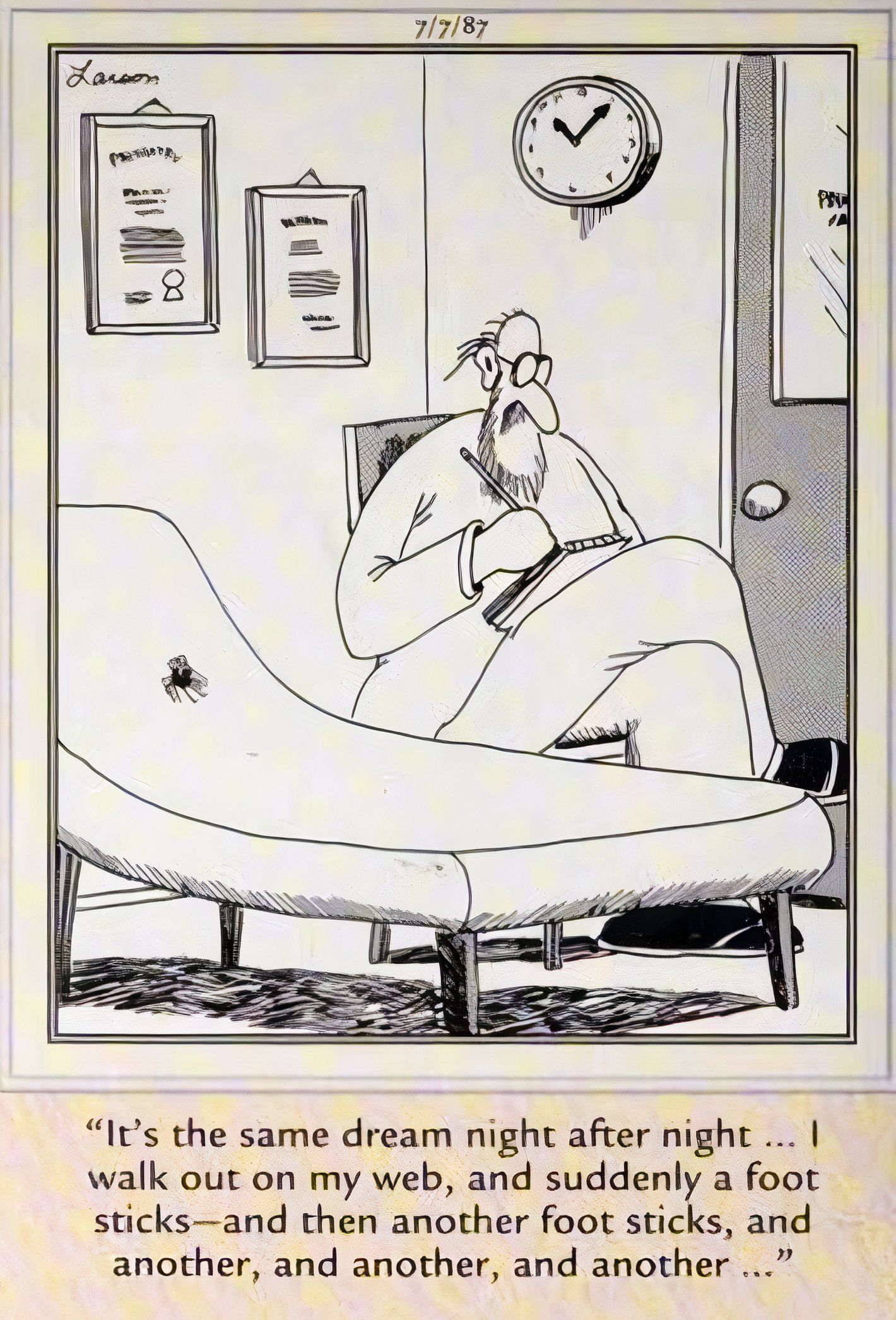 On the Far Side, 7 de julio de 1987, Spider le cuenta a un terapeuta sobre una pesadilla recurrente.