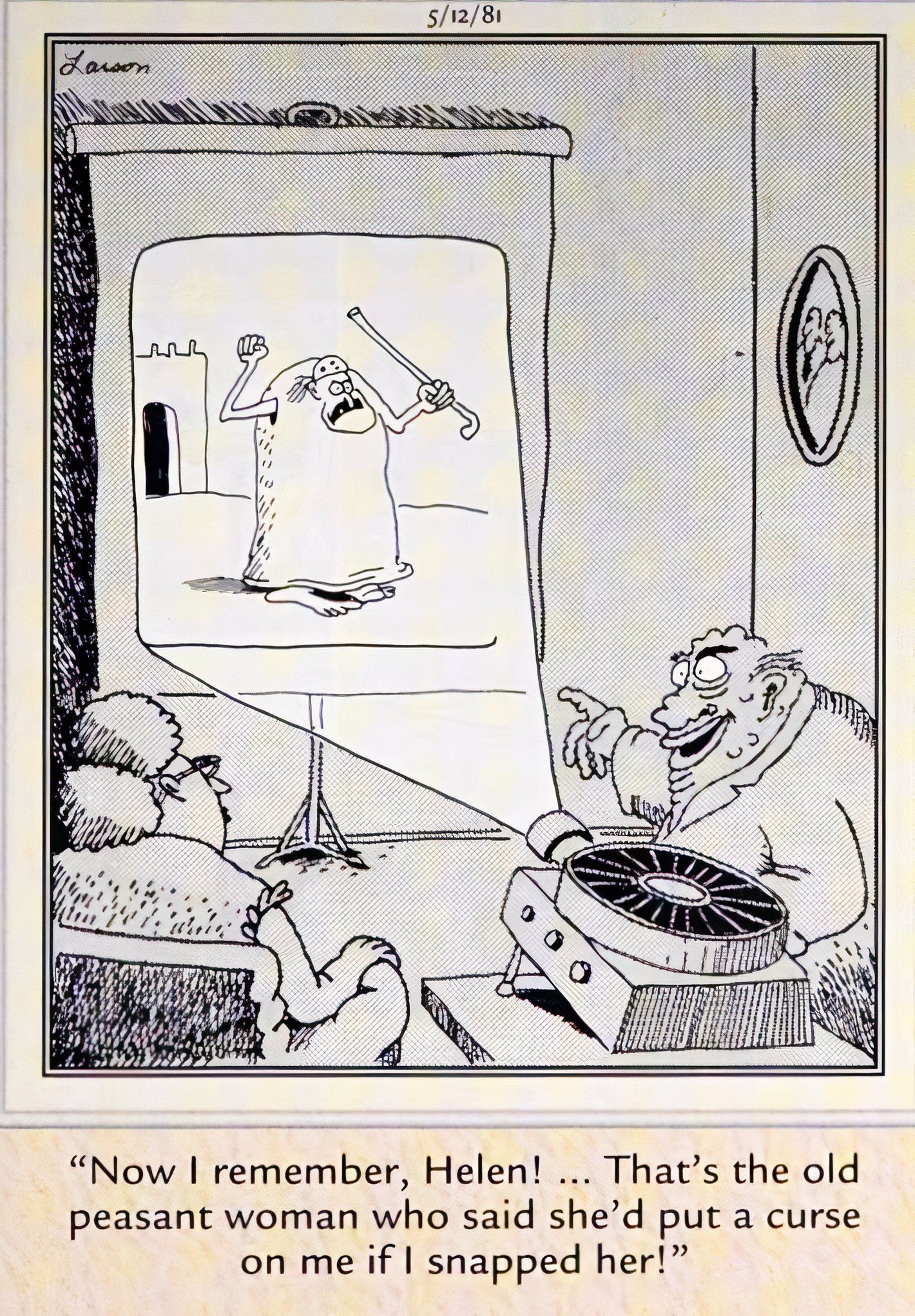 Far Side, 12 de maio de 1981, um homem amaldiçoado projeta uma foto da mulher que o amaldiçoou