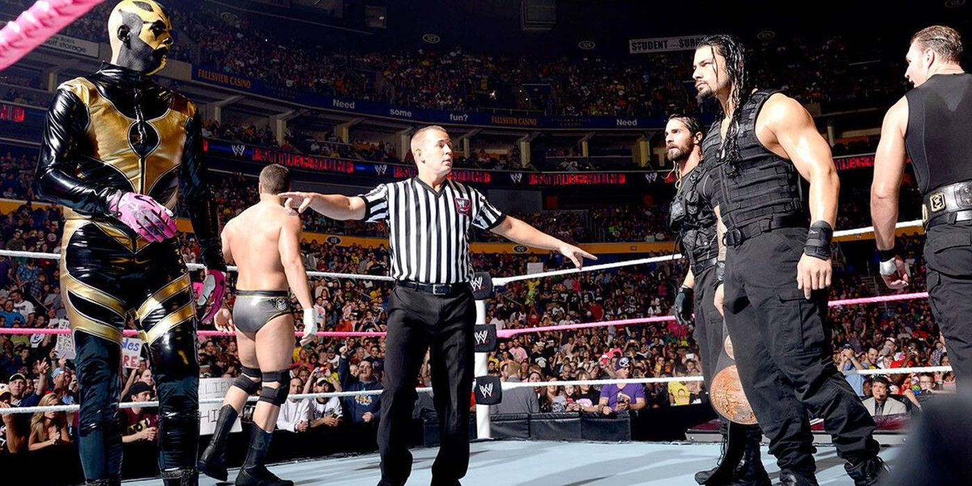 Goldust e Cody Rhodes da Brotherhood encaram Roman Reigns Seth Rollins e Dean Ambrose do The Shield no WWE Battleground 2013