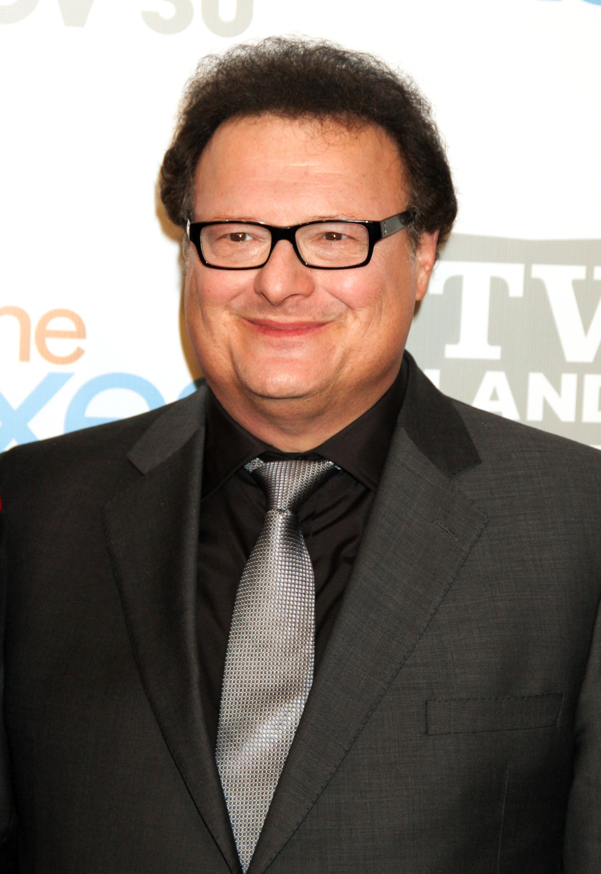 Headshot Of Wayne Knight
