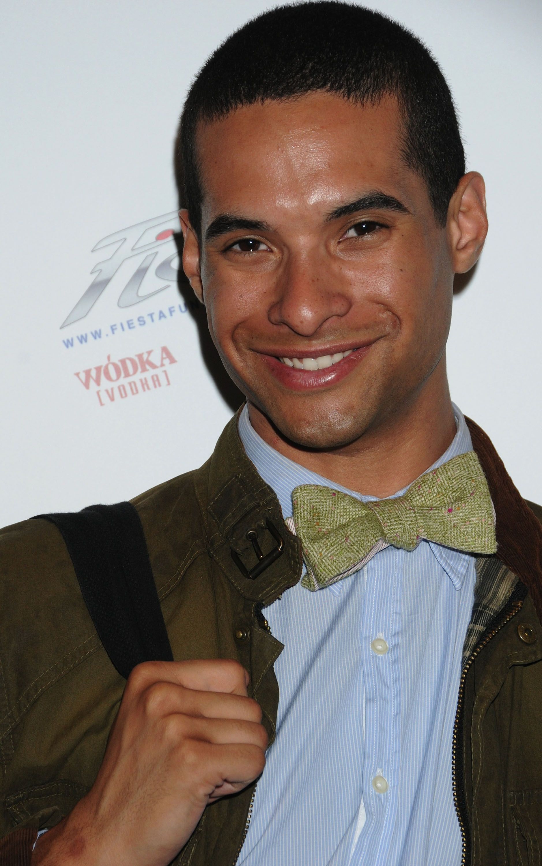 Headshot Of Paul Calderon