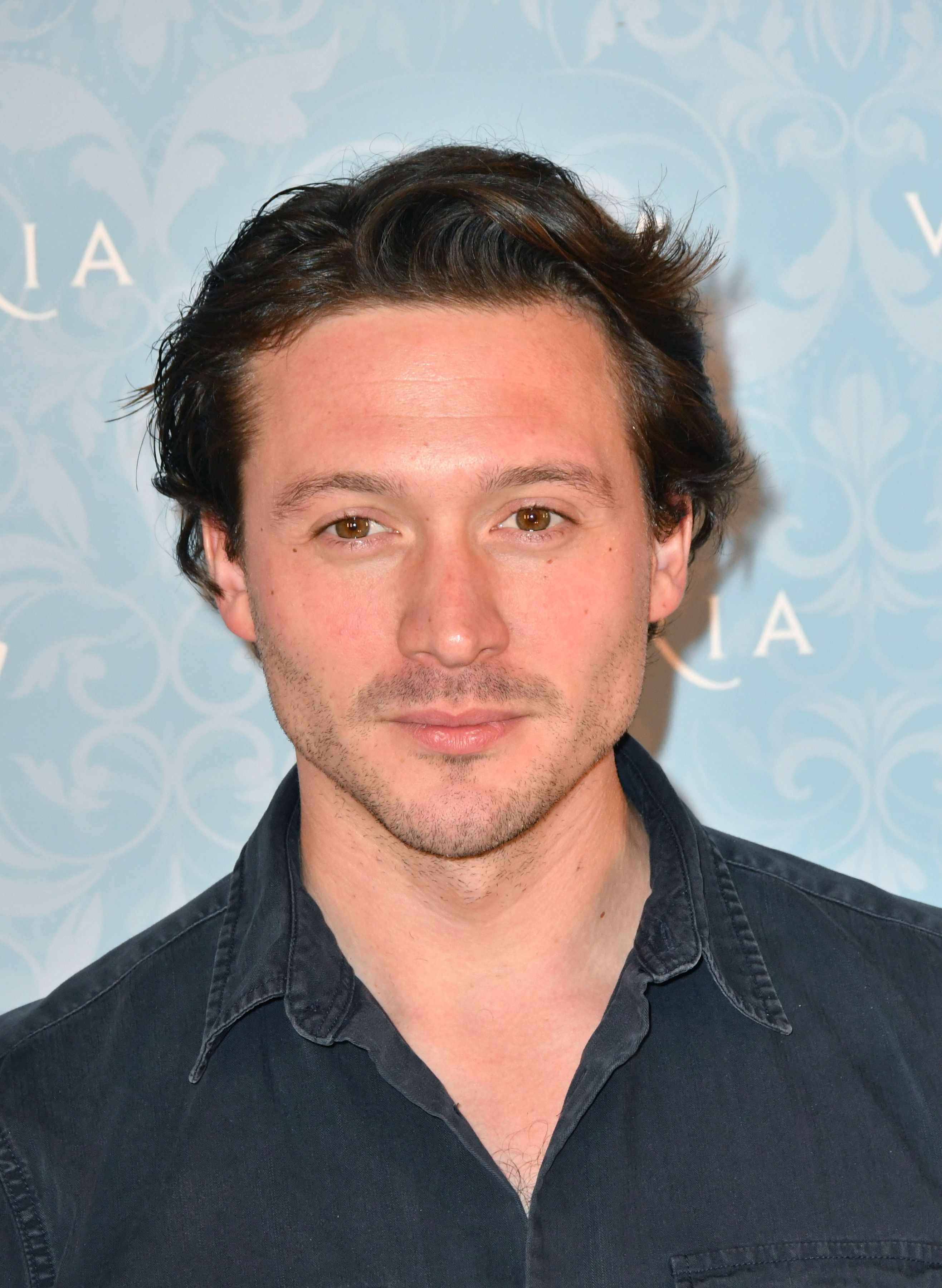 Headshot Of David Oakes