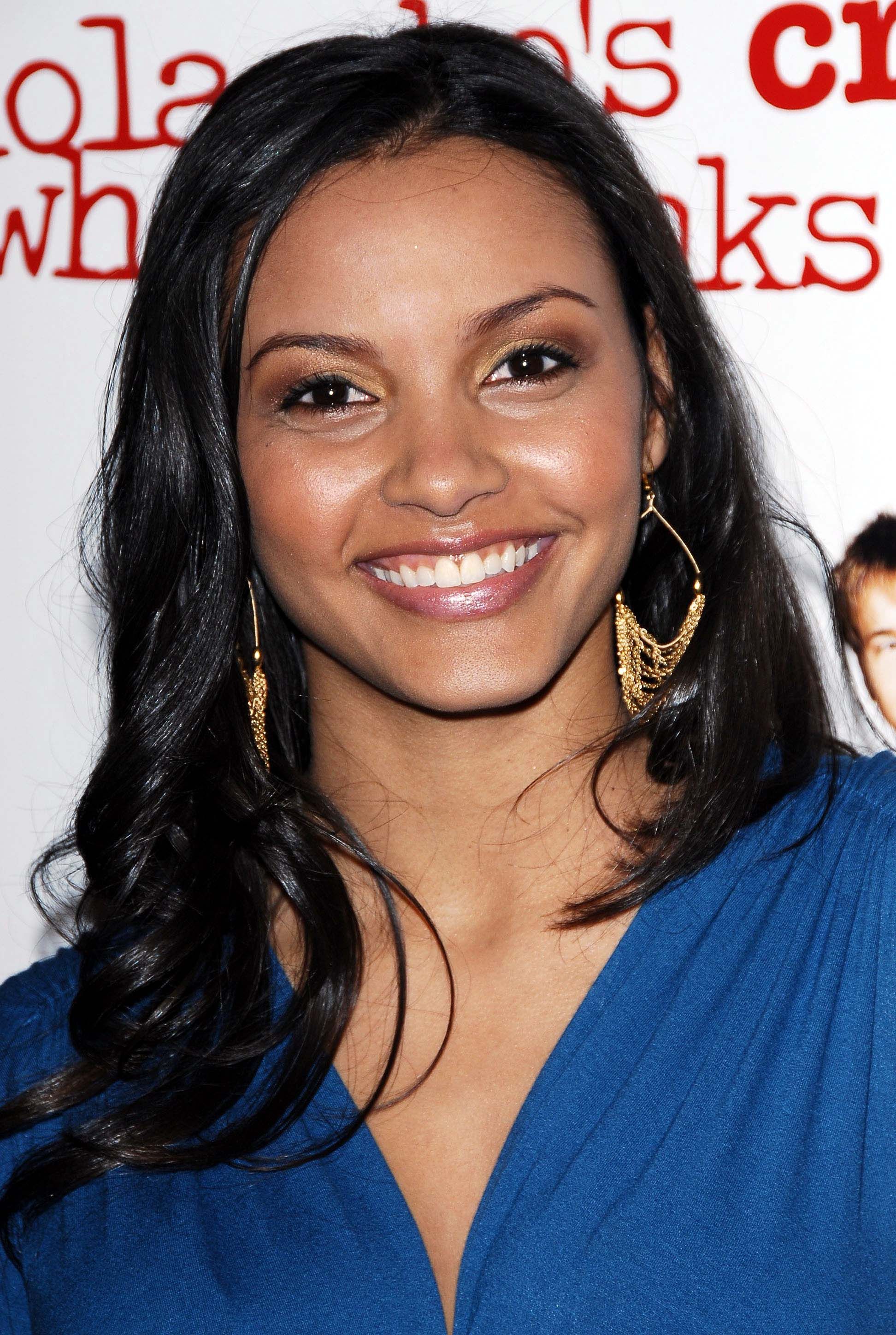 Jessica Lucas | ScreenRant