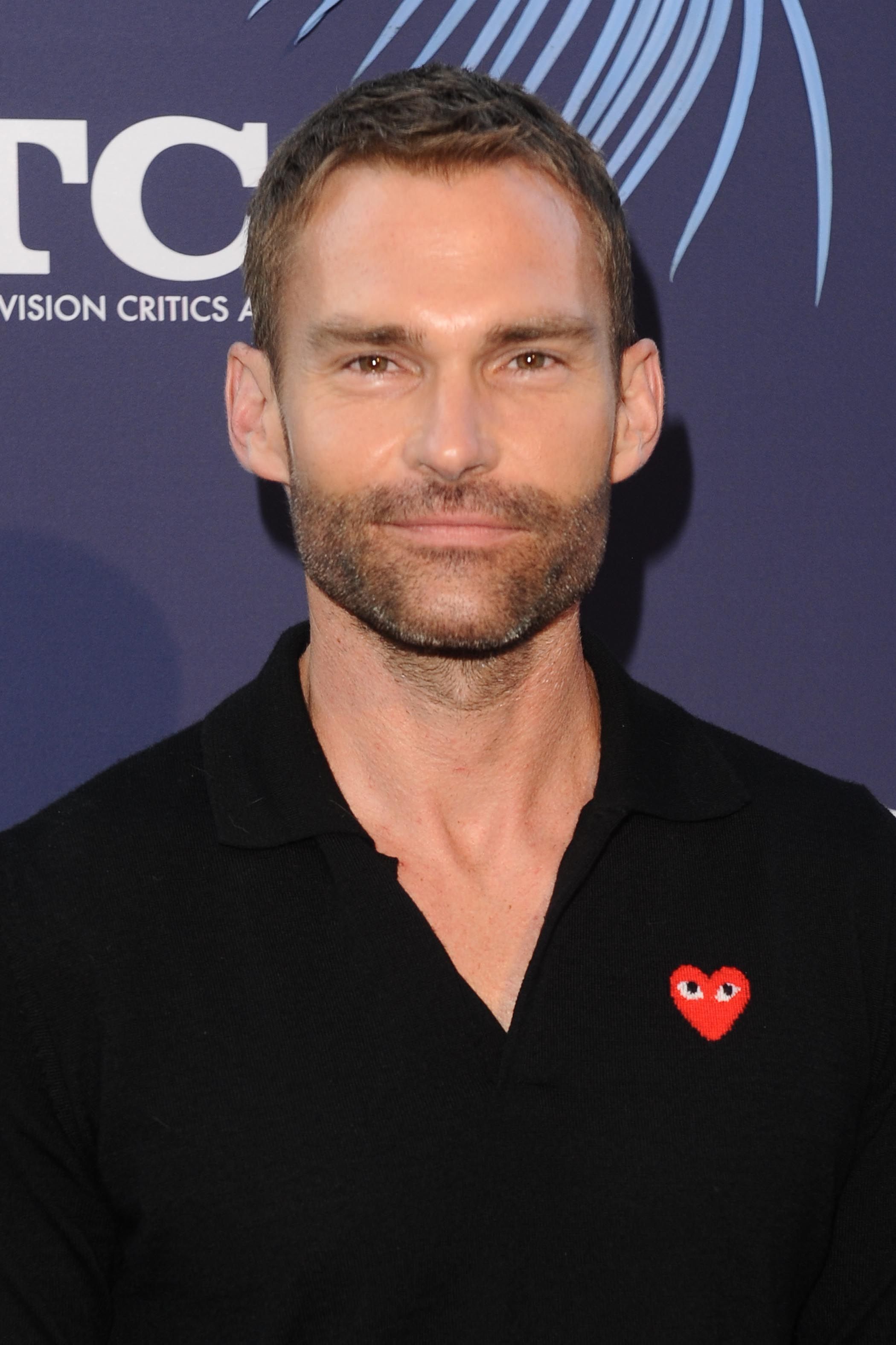Headshot Of Seann William Scott