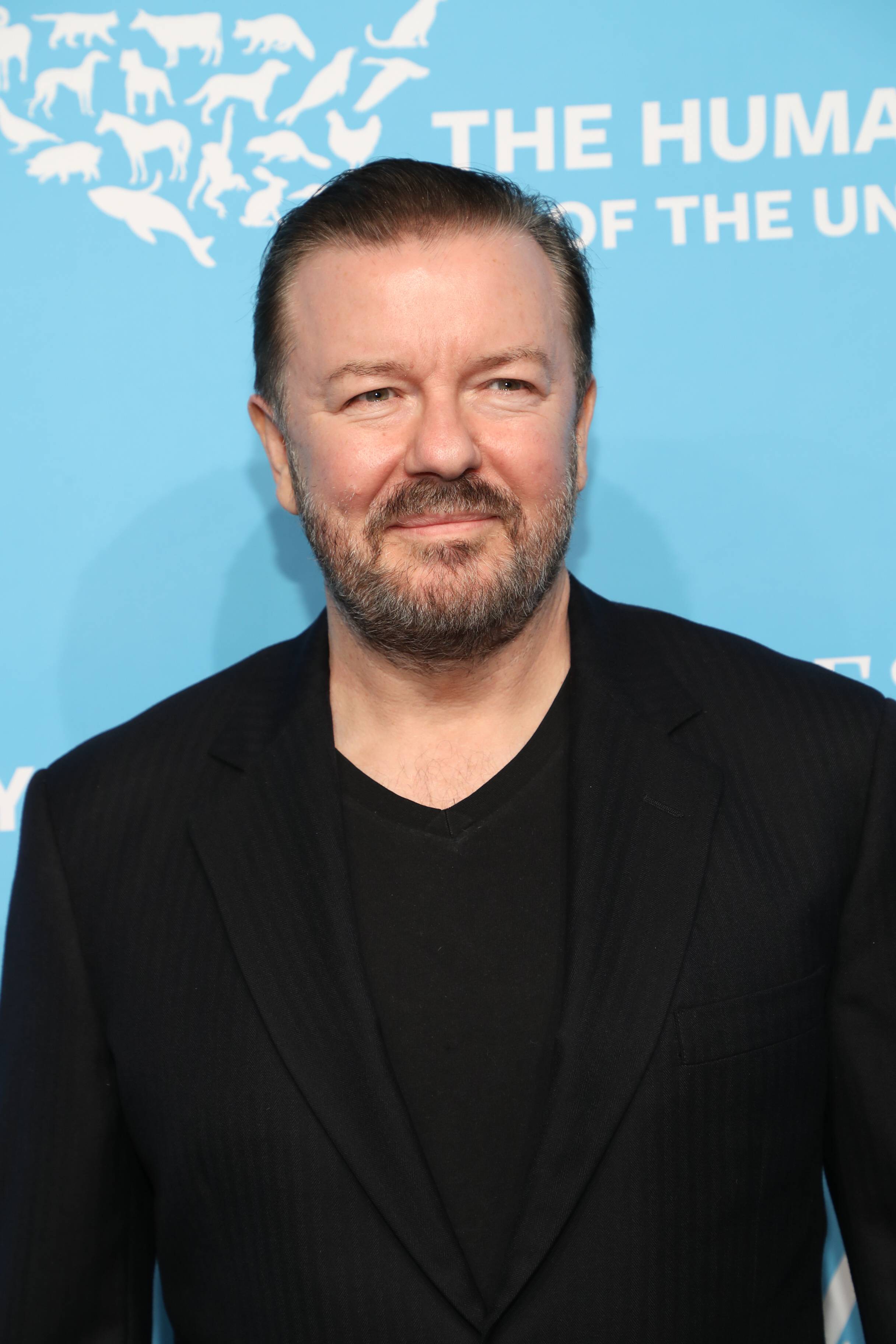 Sagoma Di Cartone Ricky Gervais Formato Mini 60 Cm, Ritaglio Collezionabile Per Fan E Scherzi Fotografici