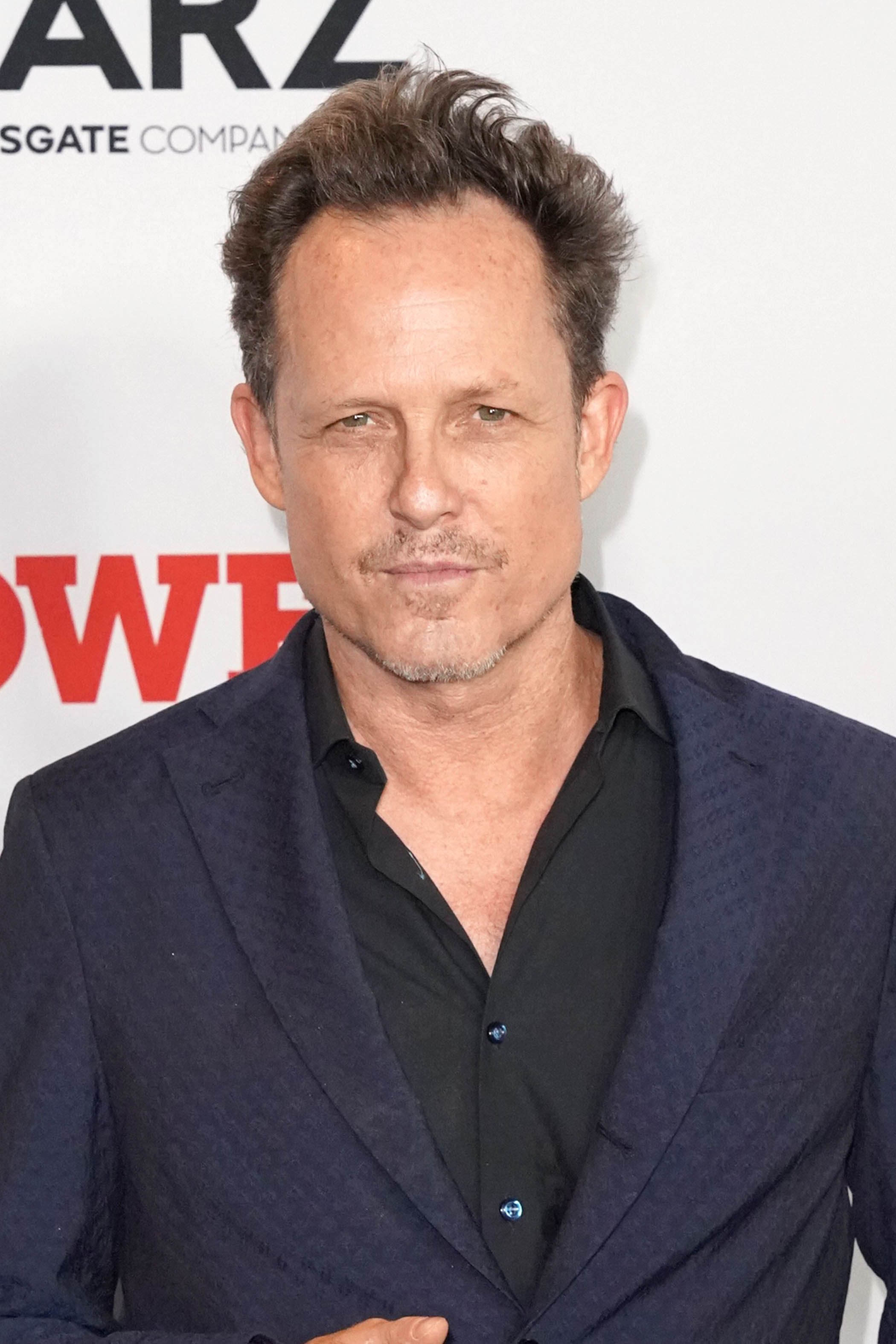 Headshot of Dean Winters