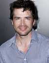Headshot of Matthew Settle In The