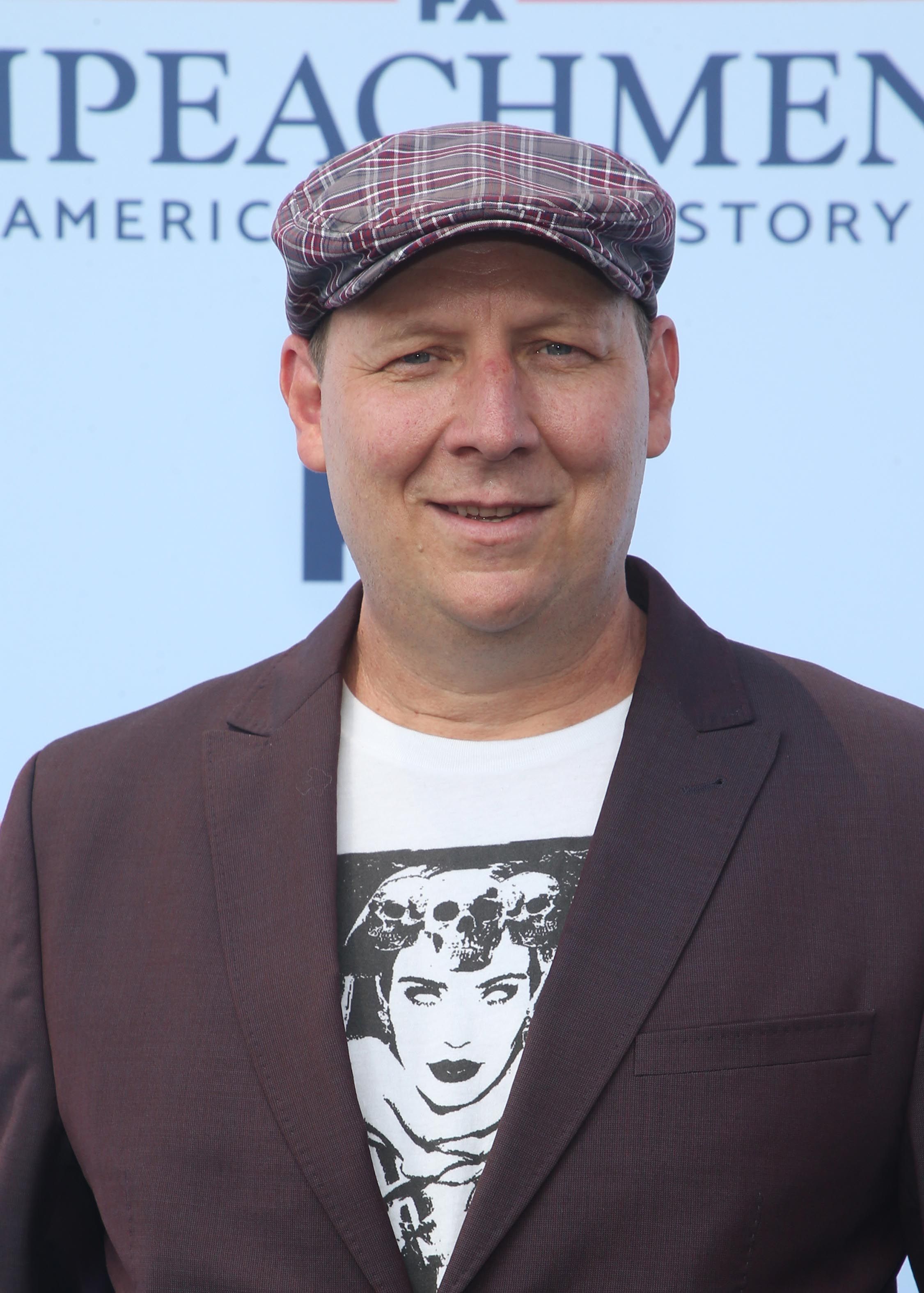 Headshot Of Dan Bakkedahl
