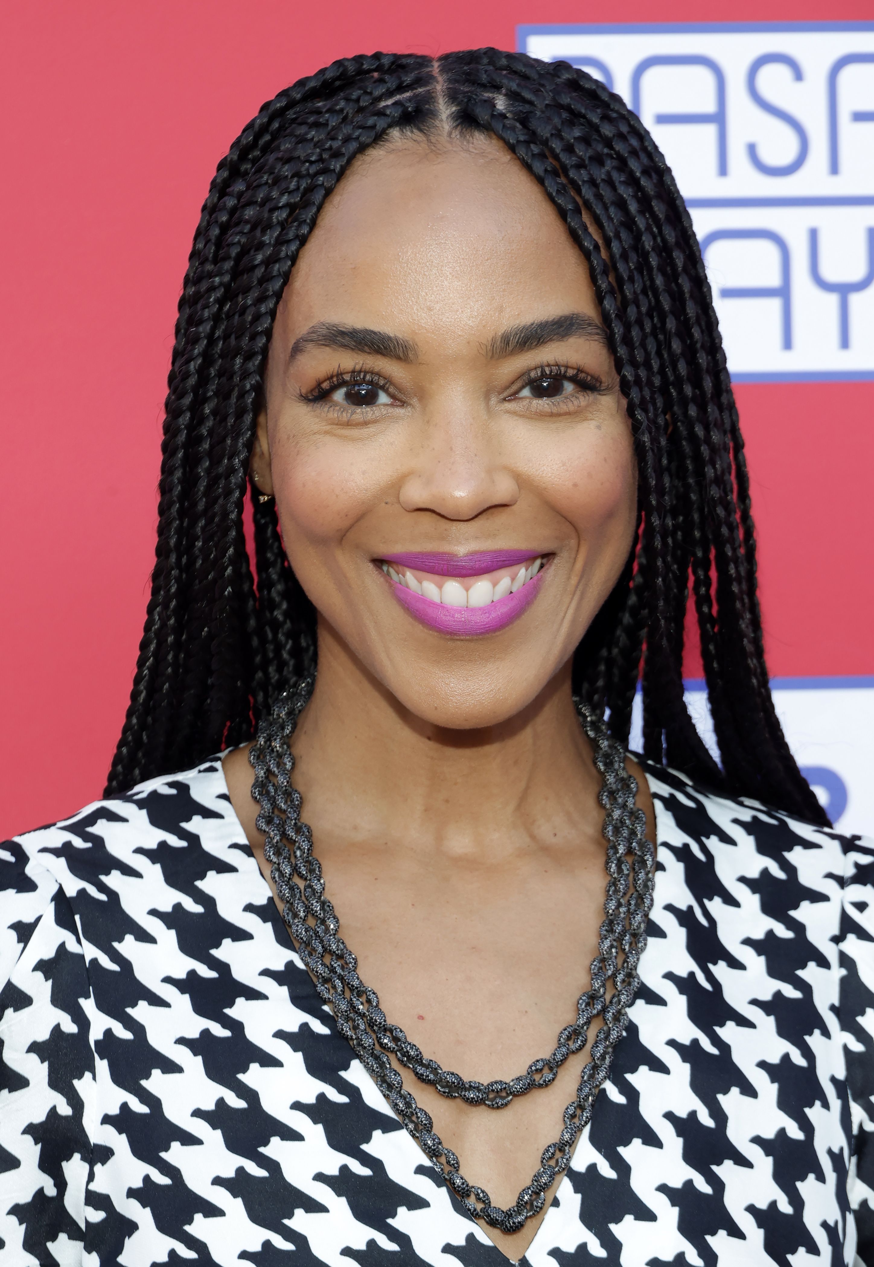 Headshot Of Jazmyn Simon