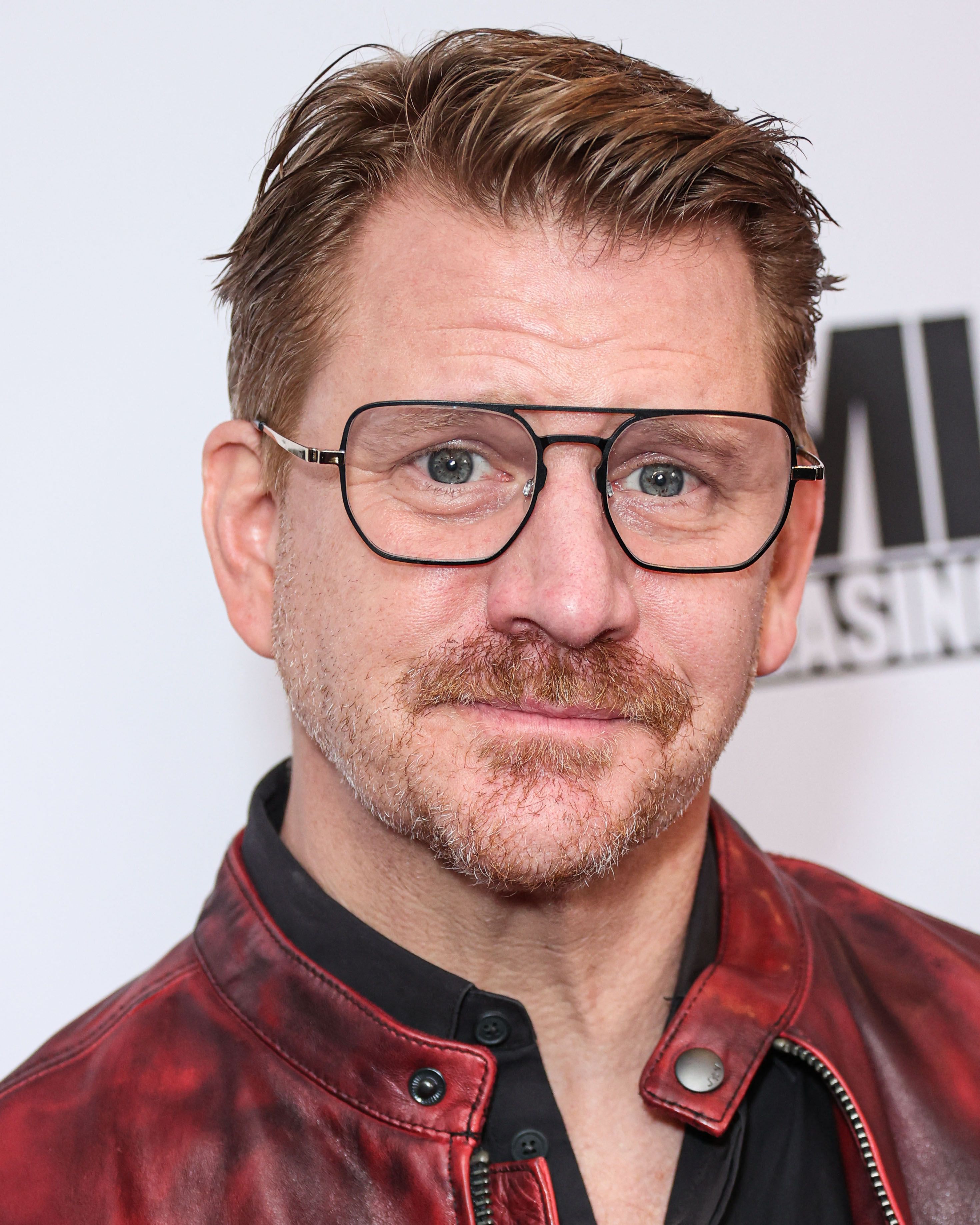 Headshot Of Dash Mihok