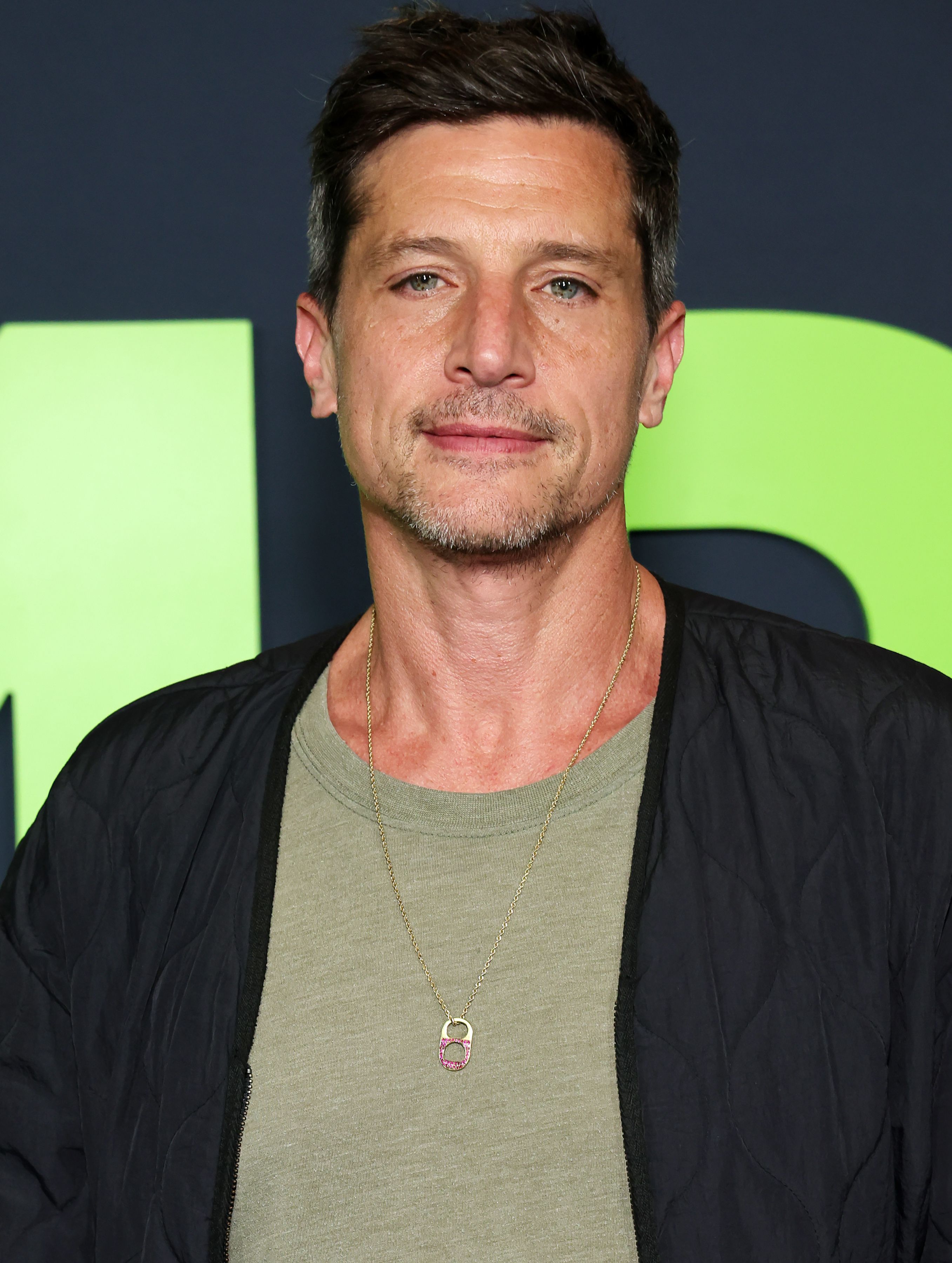 HeadsH๏τ Of Simon Rex