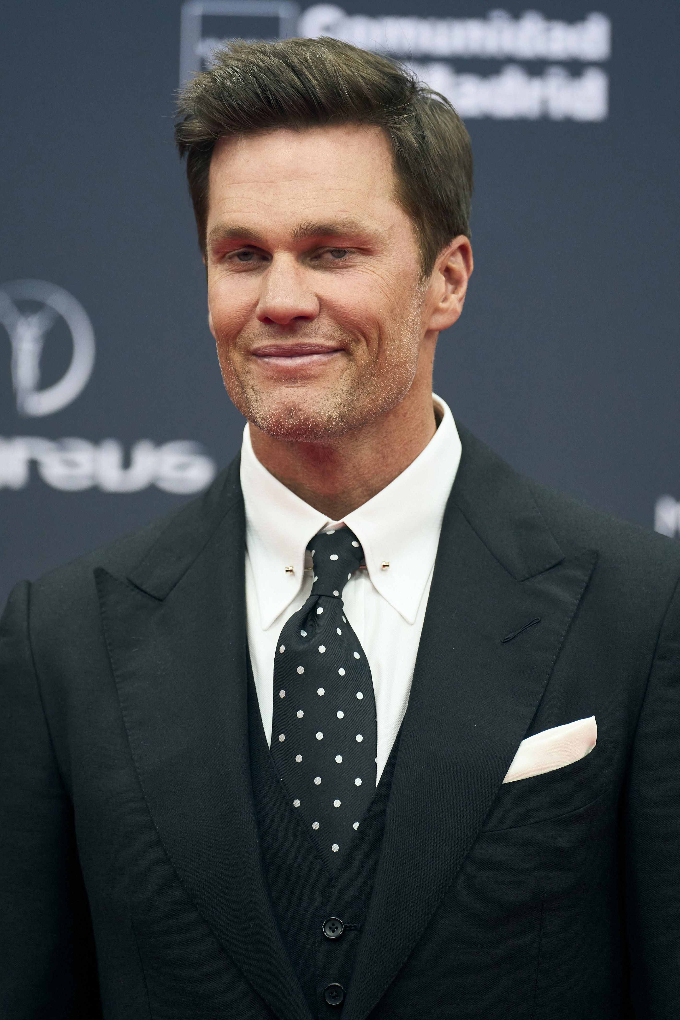 Man in the Arena: Tom Brady Summary, Latest News, Trailer, Season List - Man In The Arena Tom Brady Season 1 Episode 1