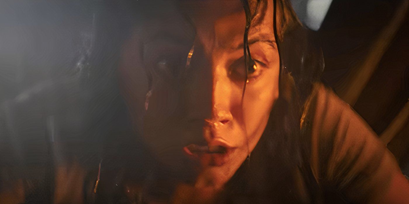 Isabelle Merced's Kai watches in horror at the Alien: Romulus trailer