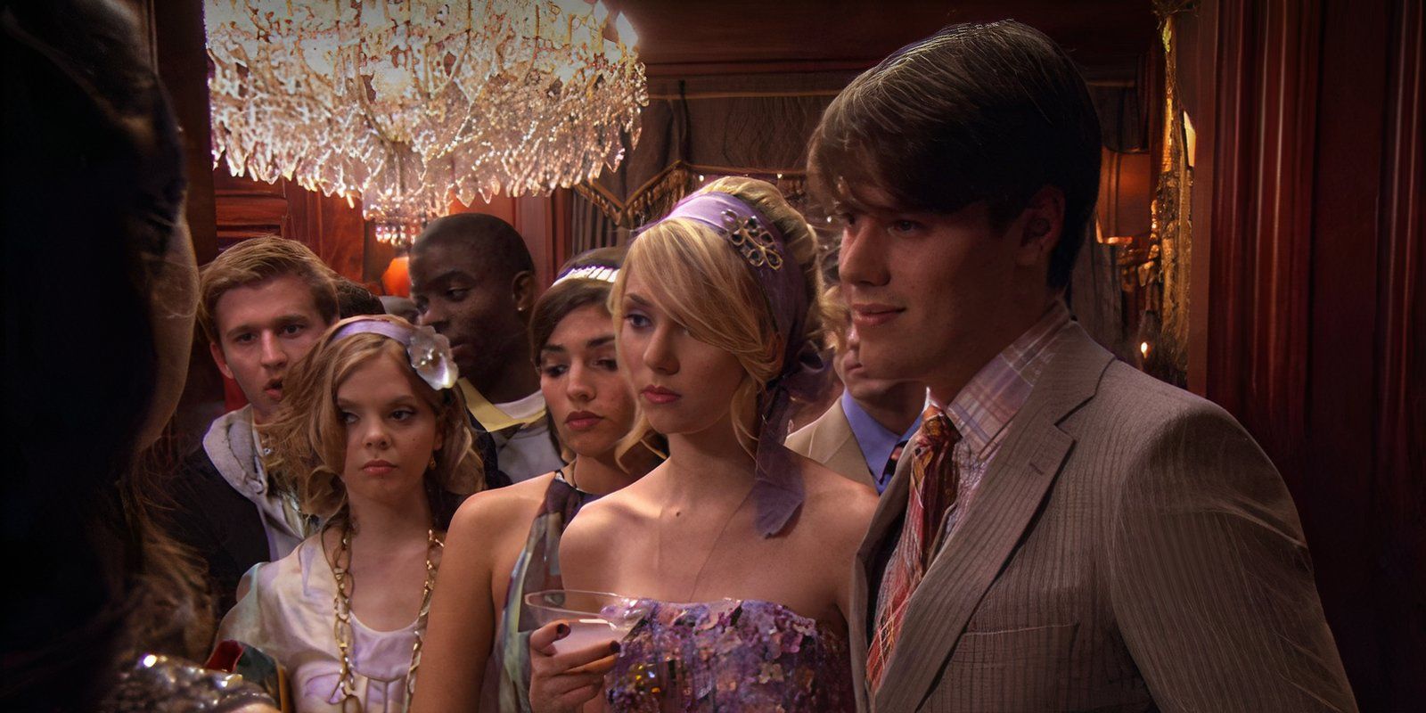 40 Gossip Girl Quotes That Will Stick With Us Forever