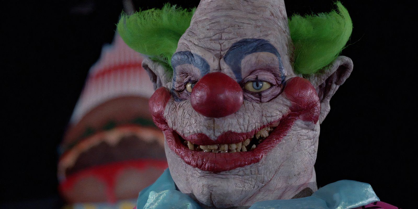 clown smiling in Killer Klowns from Outer Space