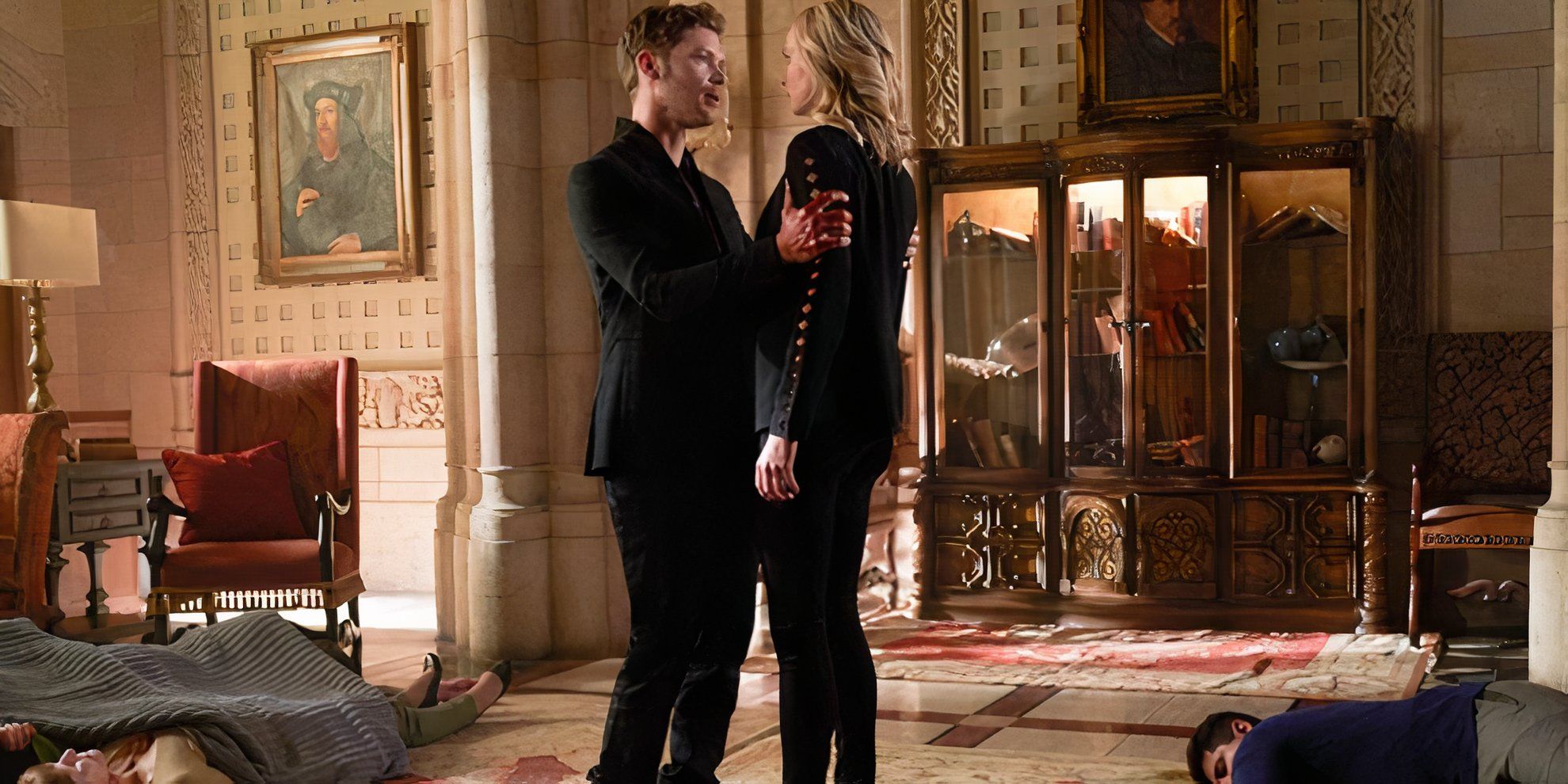 The Vampire Diaries: 20 Best Klaus & Caroline Episodes