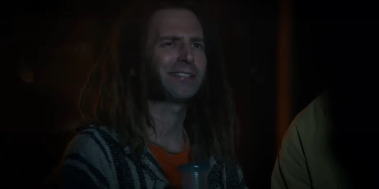 Kyle Mooney smiling in Y2K