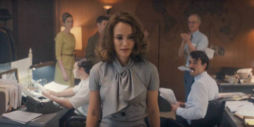 Maddie (Natalie Portman) returns to The Star amidst applause in Lady in the Lake Season 1 Episode 7