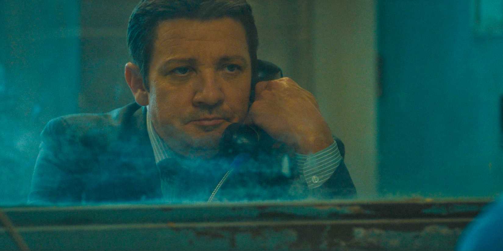 Mike (Jeremy Renner) visiting Anna in prision in Mayor of Kingstown Season 3 Episode 10