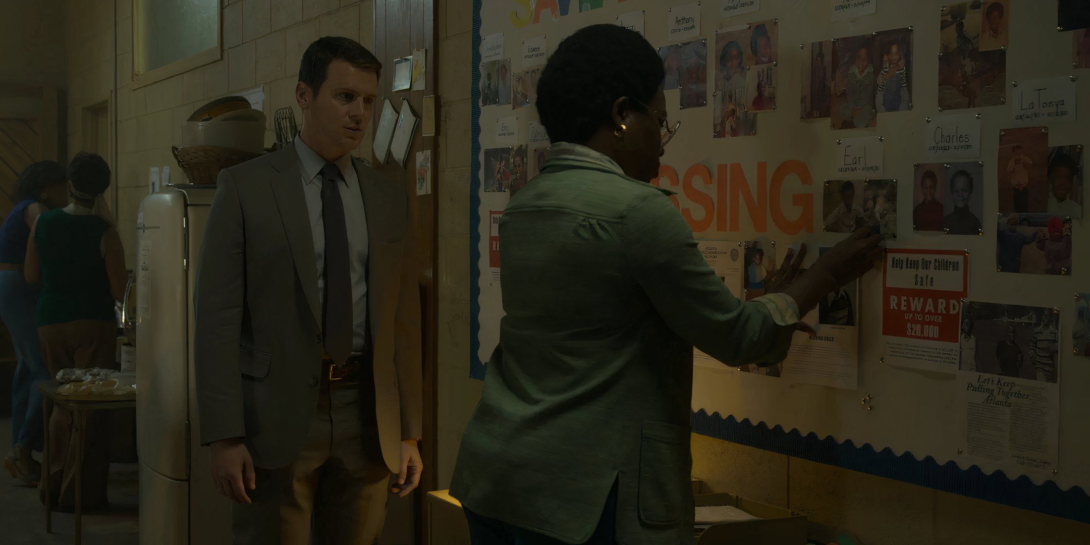 Mindhunter Season 3 Has A Worthy Replacement With Apple TV+s Hit New Mystery Crime Show