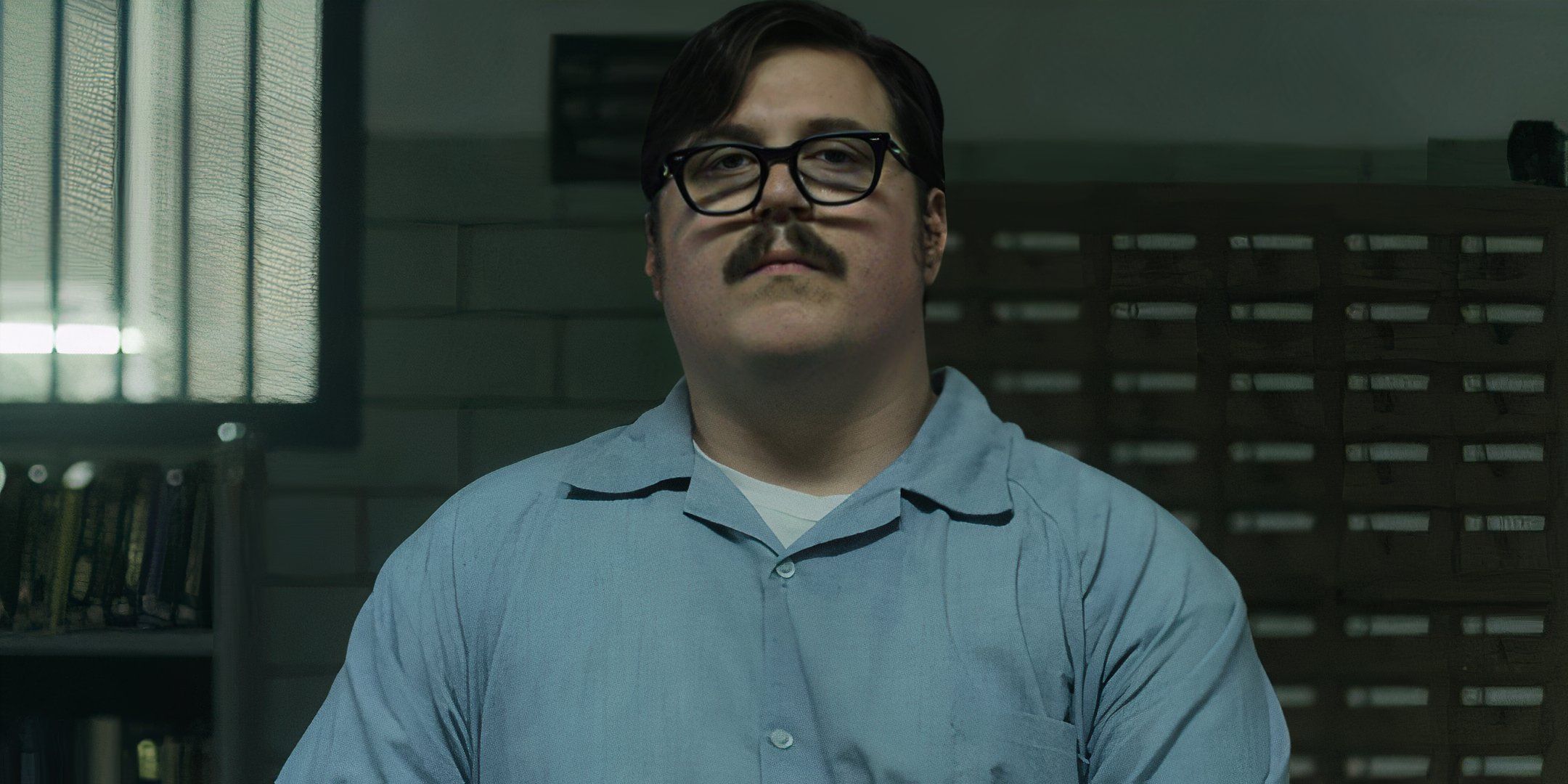 Image of Cameron Britton's portrayal of Ed Kemper in Mindhunter.