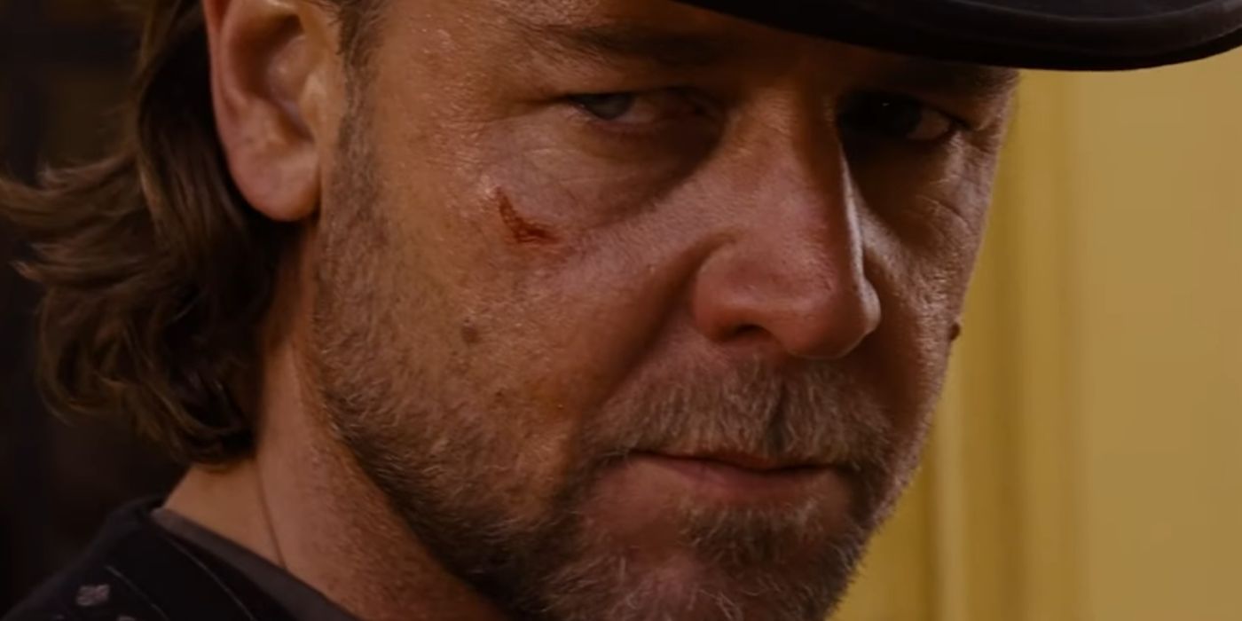 Russell Crowe nei panni di Ben Wade con un taglio sul viso in 3:10 to Yuma