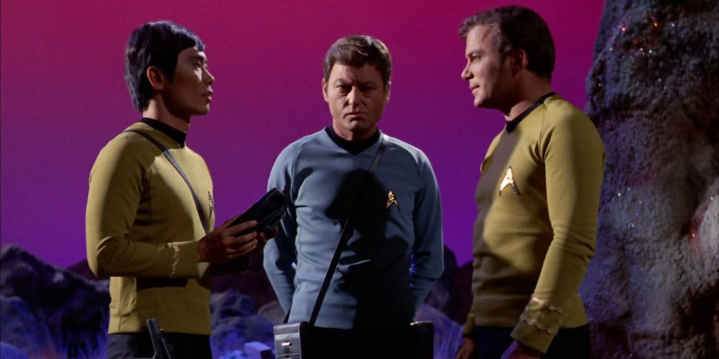 All 10 Star Trek: TOS Episodes Written By D.C. Fontana, Ranked Worst To Best