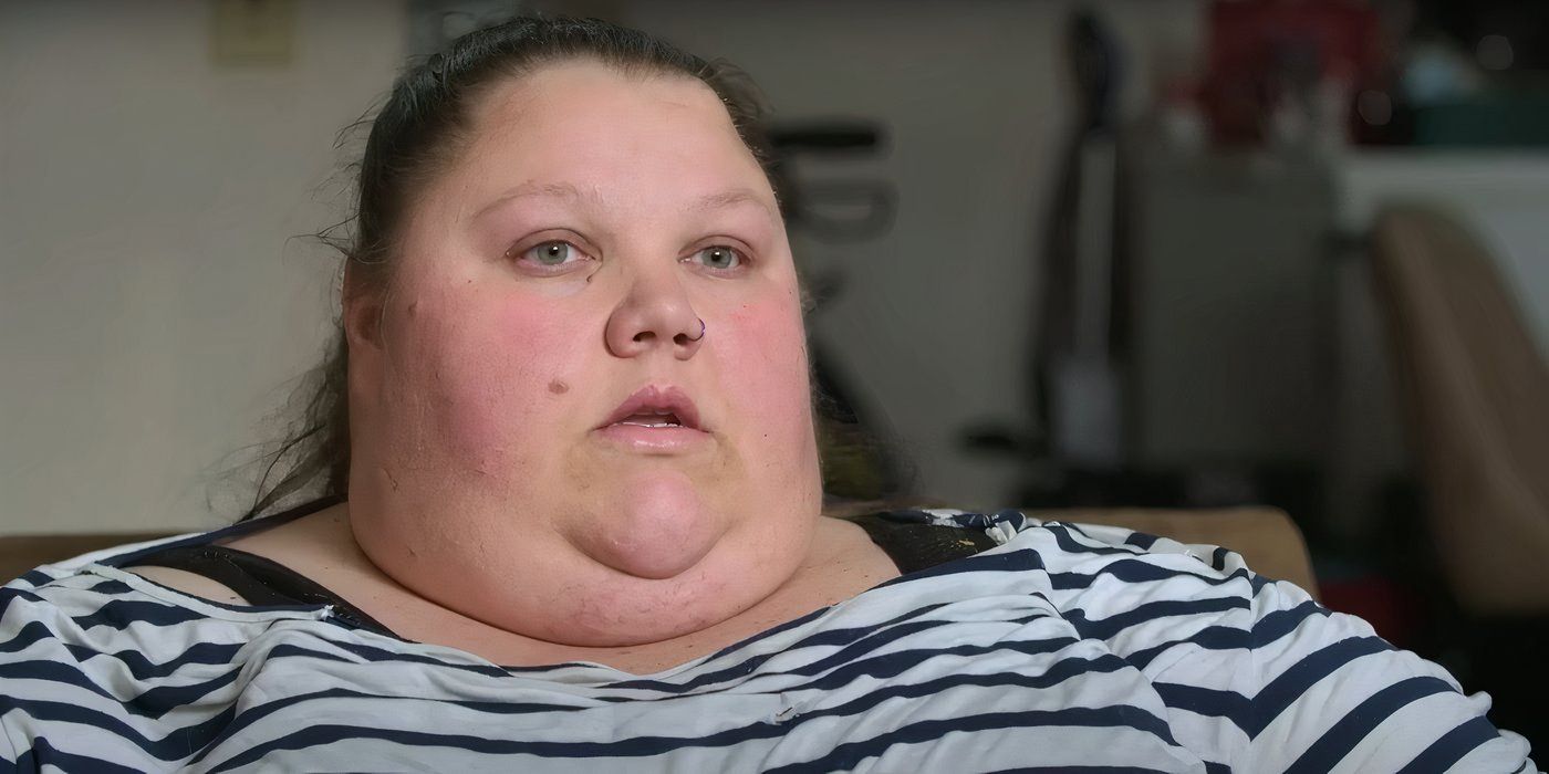 Stephanie Smith My 600 lb Life Close Up White and Black Striped Shirt