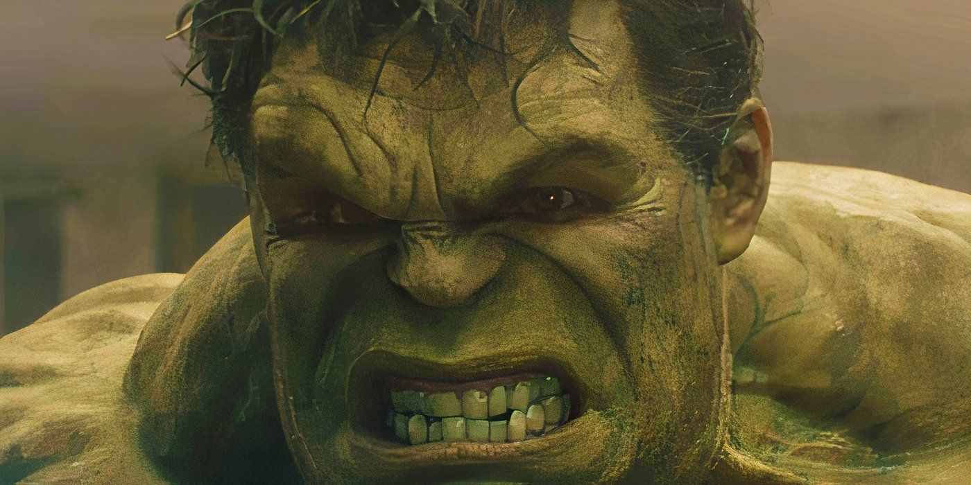 How Red Hulk's Transformation Compares To The MCU's Hulk