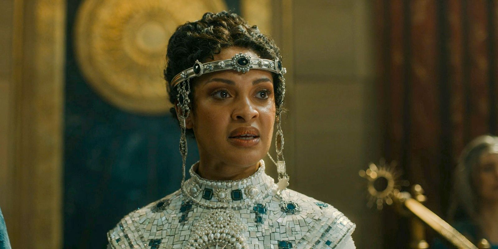 Queen Regent Míriel (Cynthia Addai-Robinson) in The Lord of the Rings: The Rings of Power Season 2 Episode 3