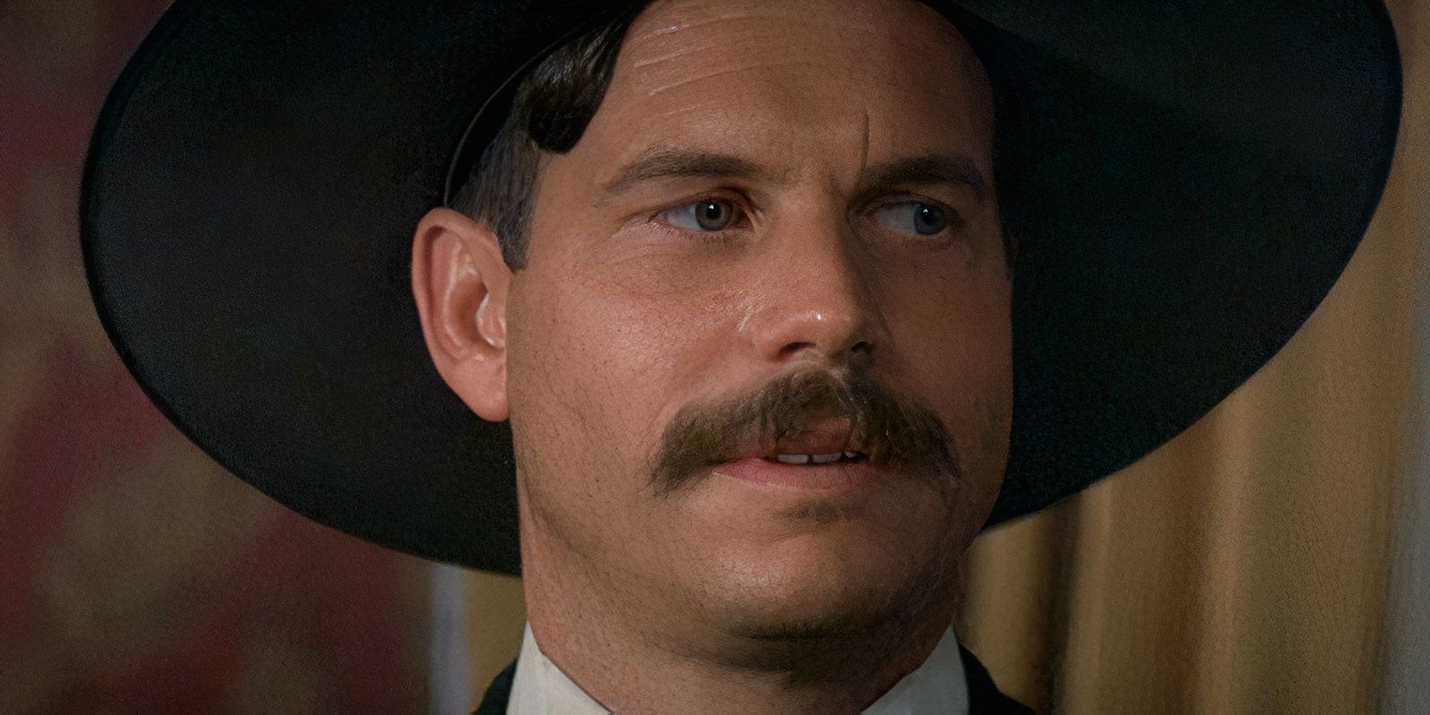 Bill Paxton como Morgan Earp en Tombstone