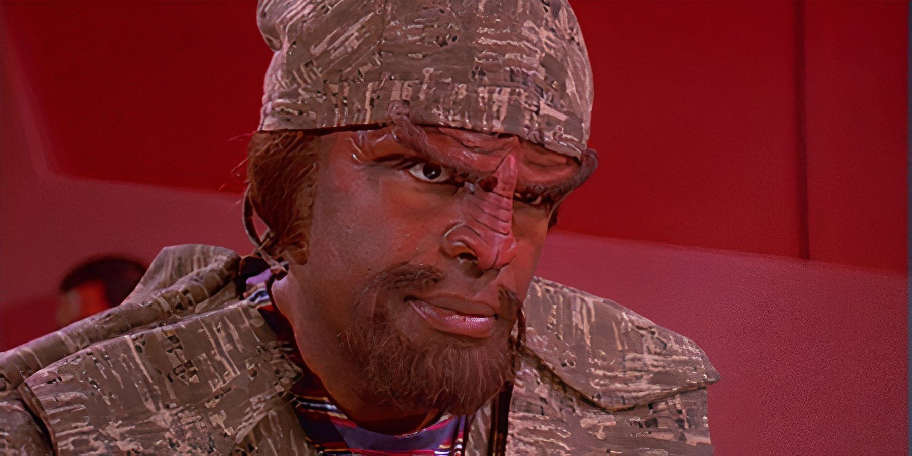 DS9s Star Trek: TOS Crossover Pointed Out 2 Weird Things About Klingons