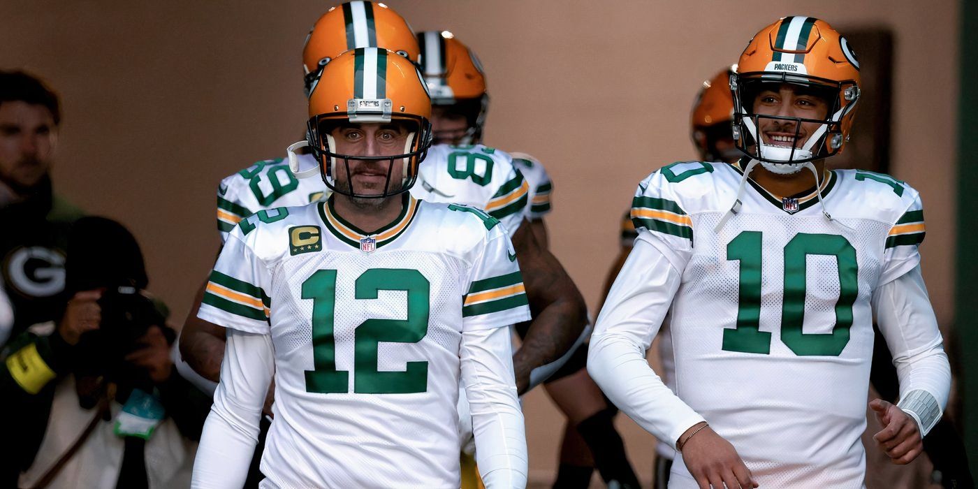 Aaron Rodgers entering football game