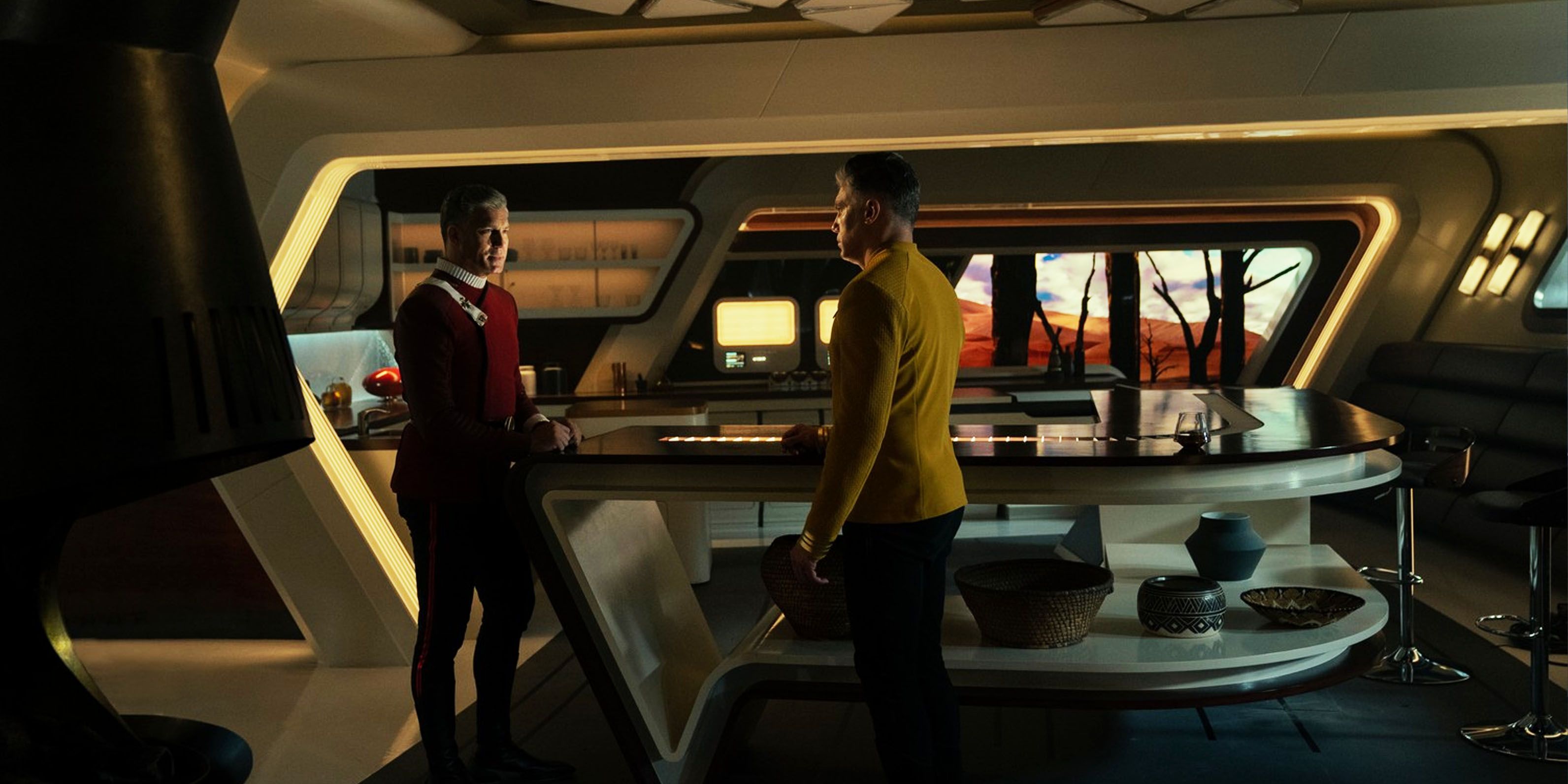 Pike Is Missing 1 Important Thing Other Star Trek Captains Have