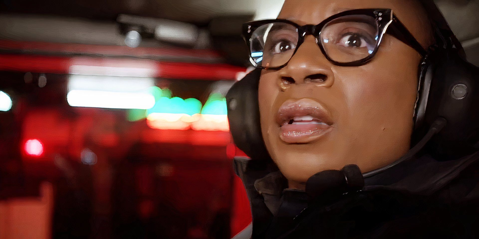 Aisha Hinds as Hen Wilson looking on in fear in 9-1-1 season 2 episode 18