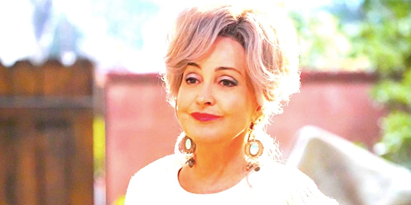 Annie Potts' Meemaw standing outside smiling in Young Sheldon