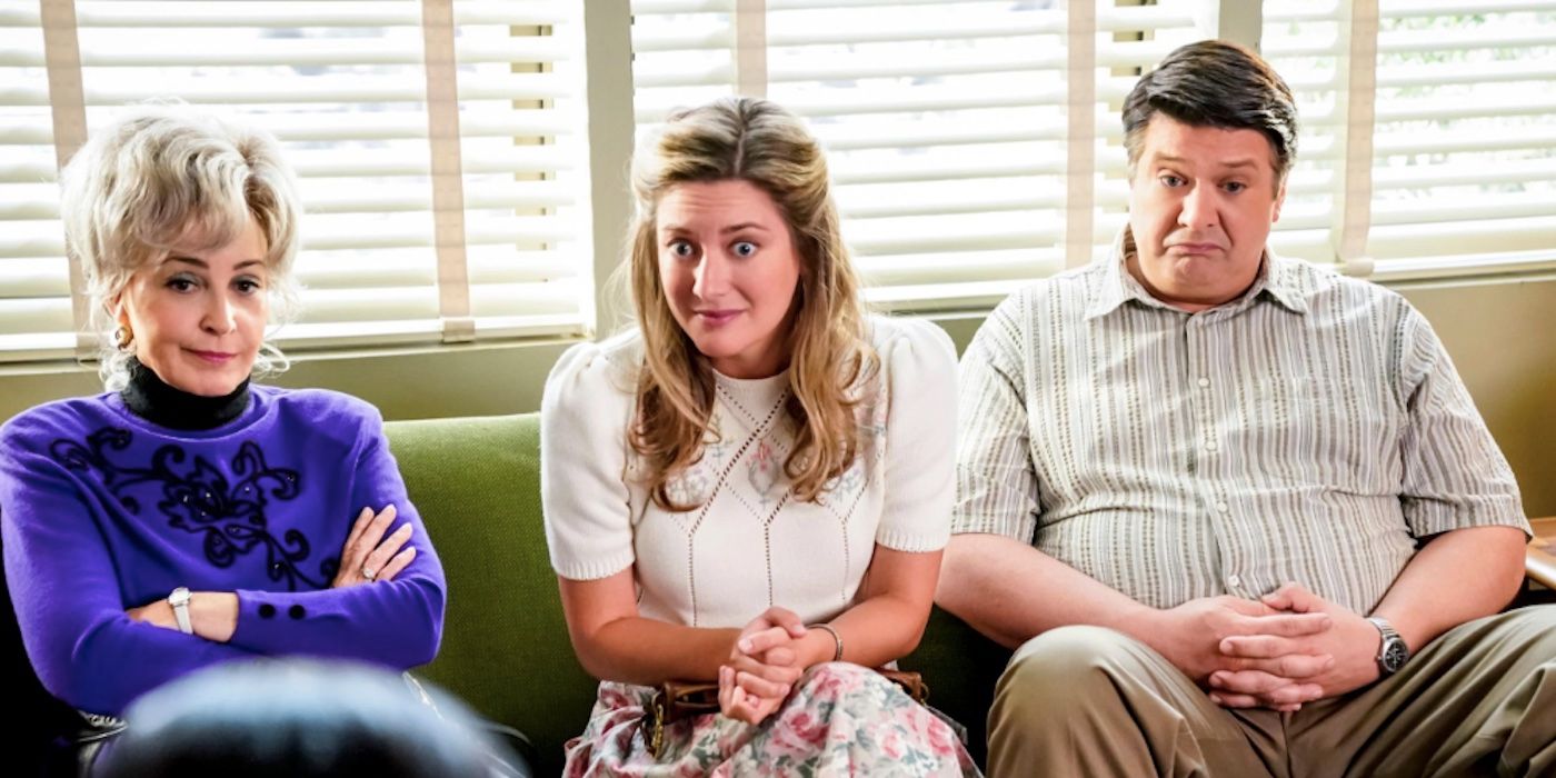 Annie Potts' Meemaw, Zoe Perry's Mary, and Lance Barber's George Sr sit together on a couch during an interview in Young Sheldon season 2 episode 5