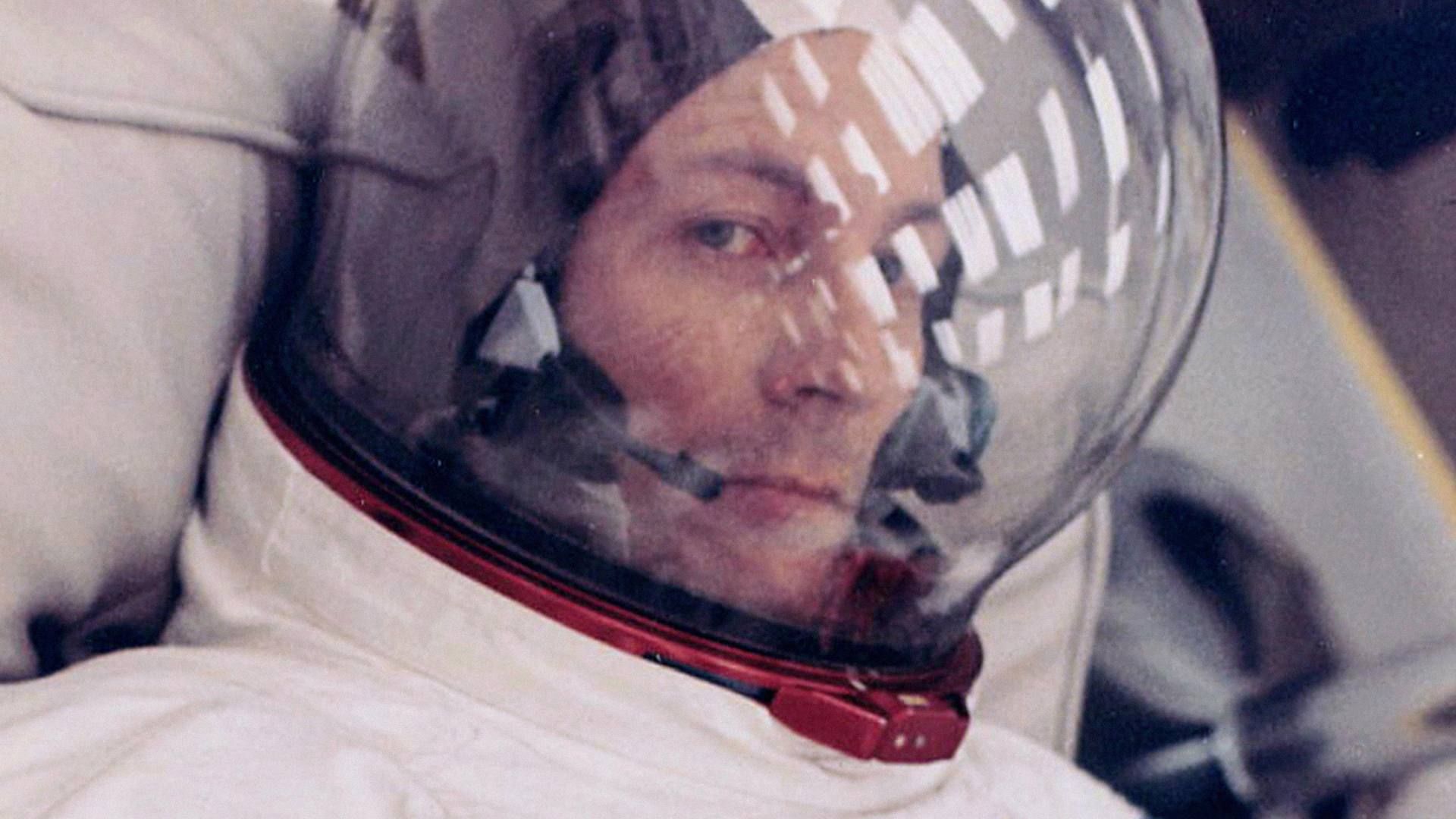 10 Details Netflix's Apollo 13 Documentary Leaves Out About The True Story