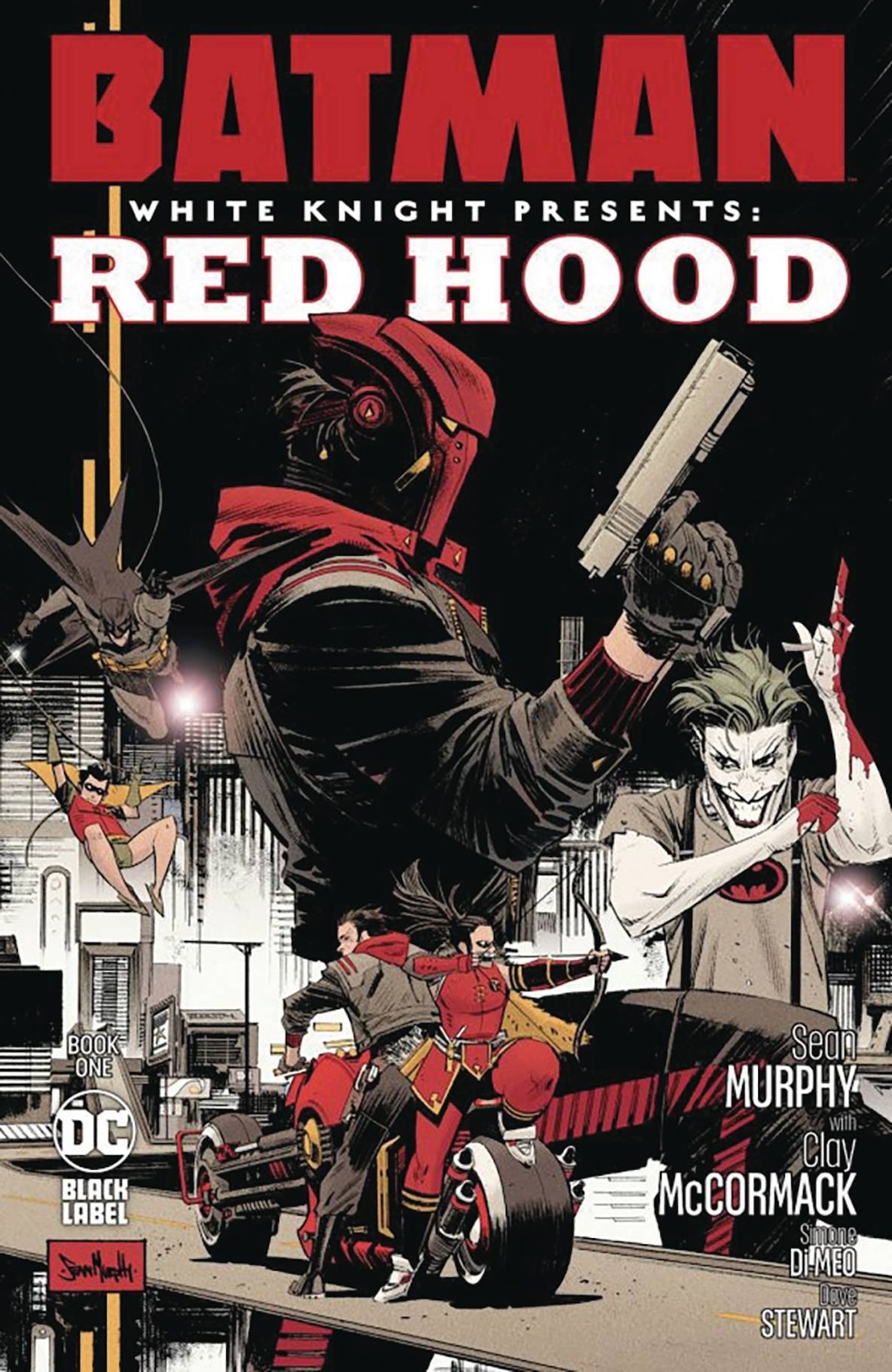 Copertina del fumetto: Cappuccio Rosso tiene una pistola in una posizione ampia dietro varie versioni alternative dei personaggi di Batman.