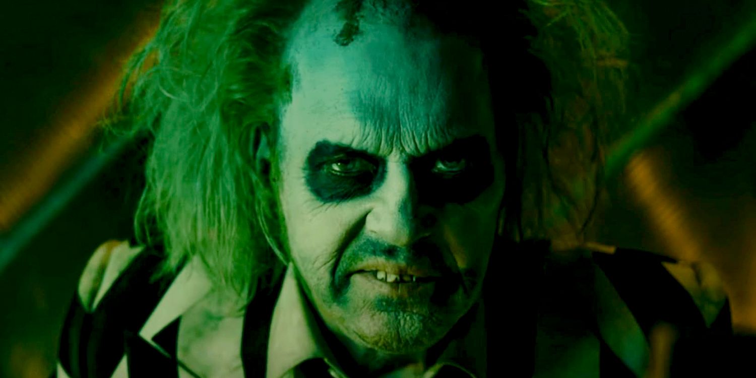 Beetlejuice (Michael Keaton) viste Beetlejuice Beetlejuice