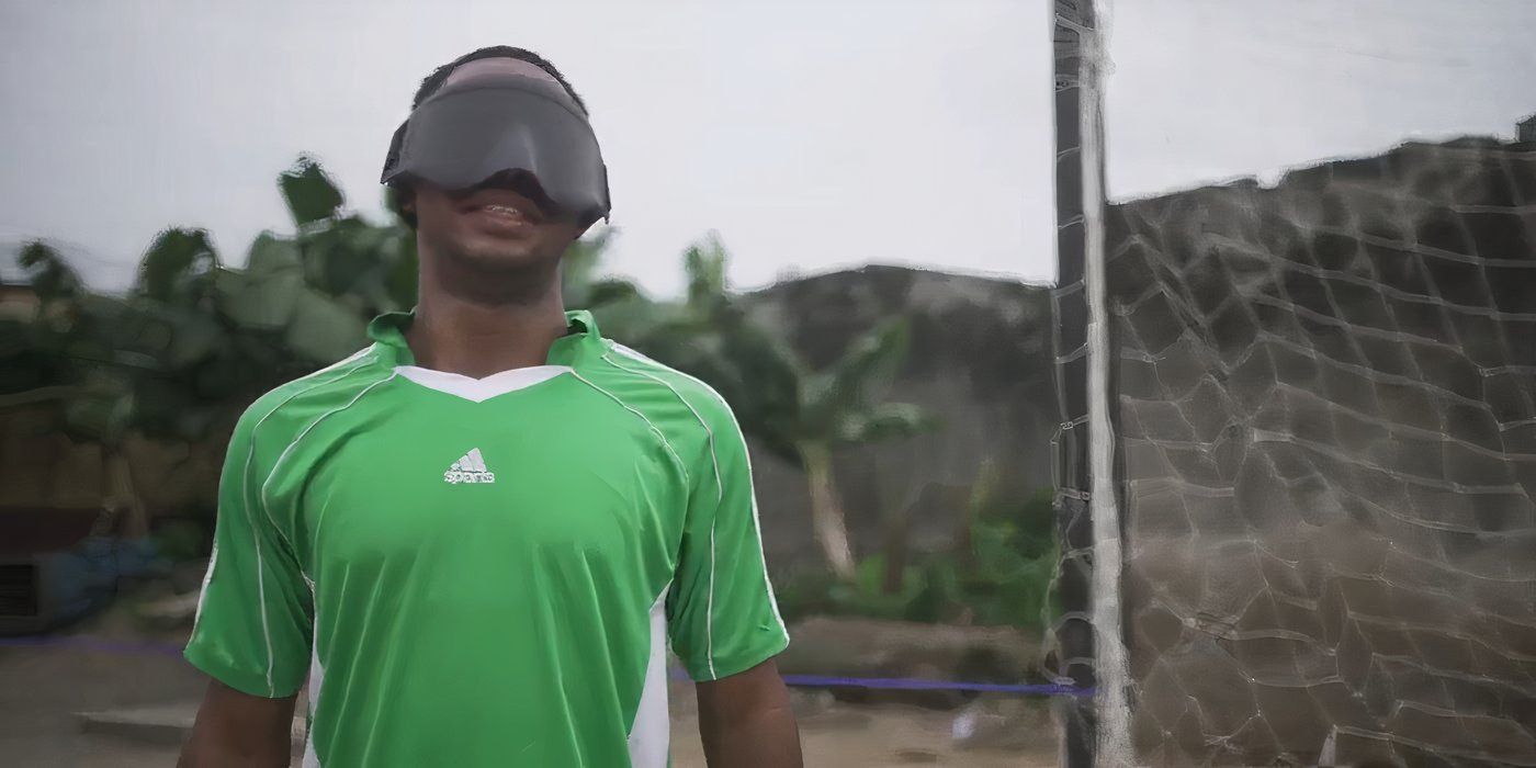 Chidi Ikpeamaeze in 90 Day Fiance in green shirt playing football