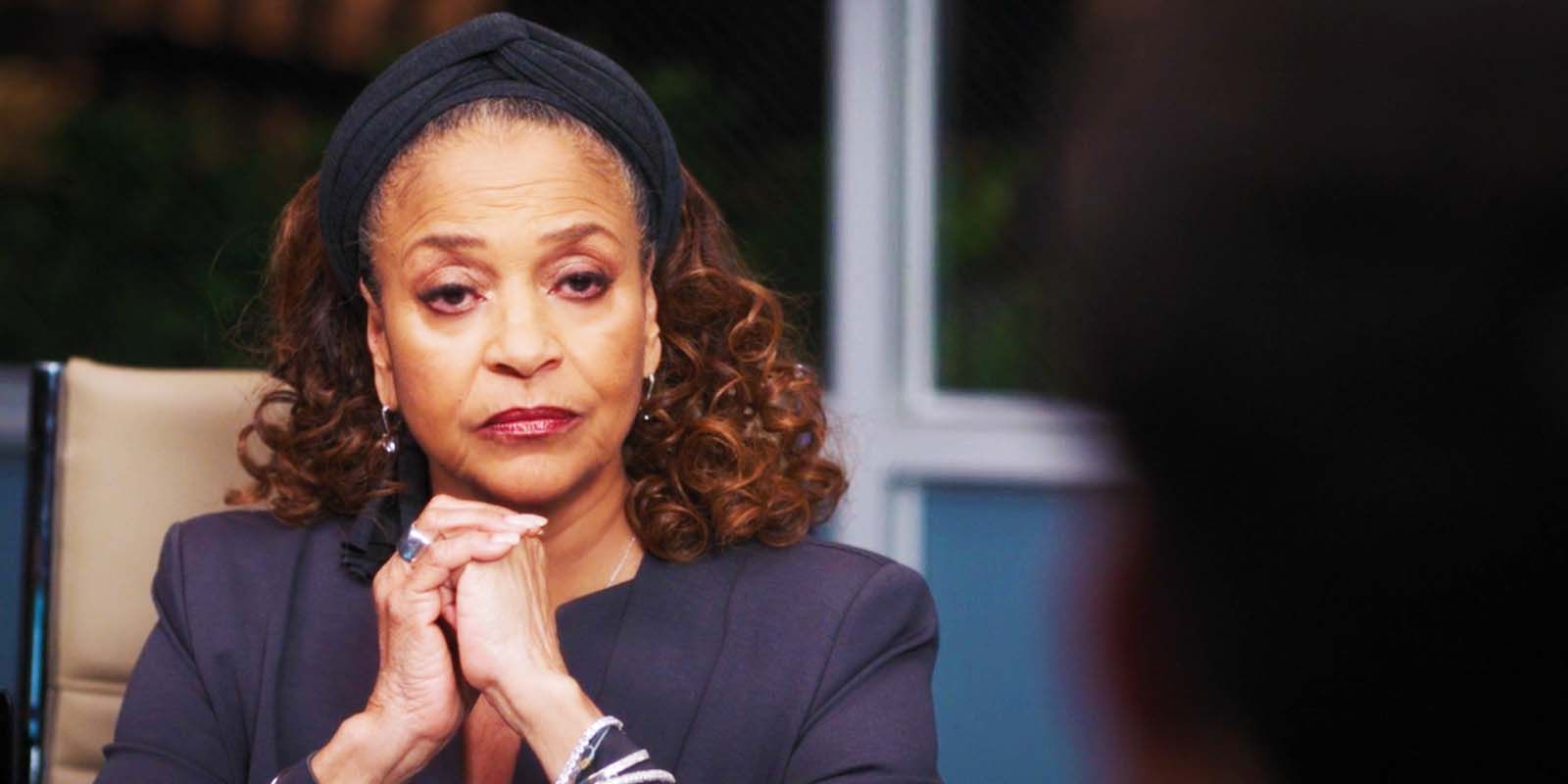 Debbie Allen as Catherine Fox in Grey's Anatomy season 20, episode 10-1