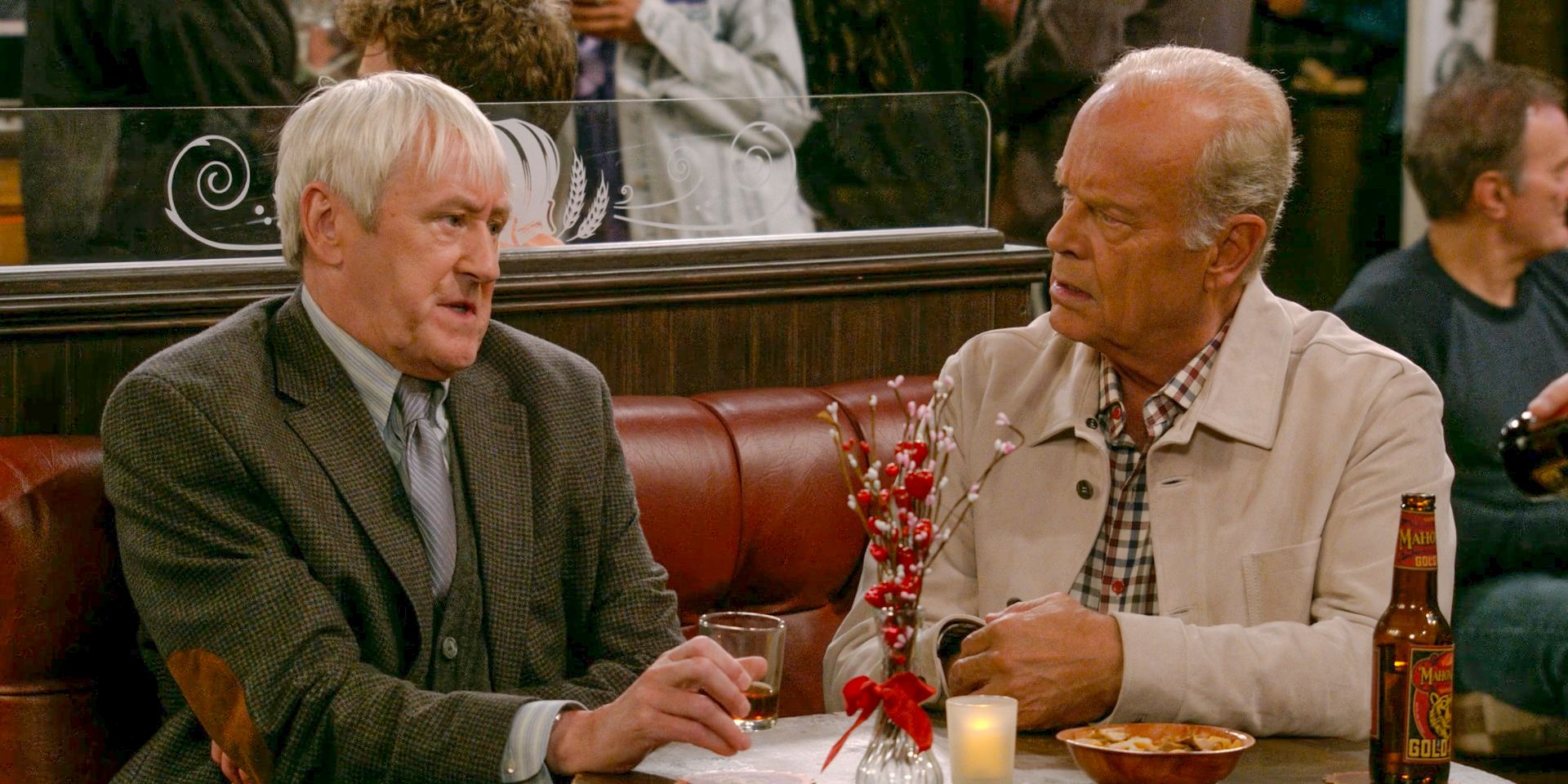 Frasier Season 2 Fixes A Big Problem With The Reboot's Niles Replacement