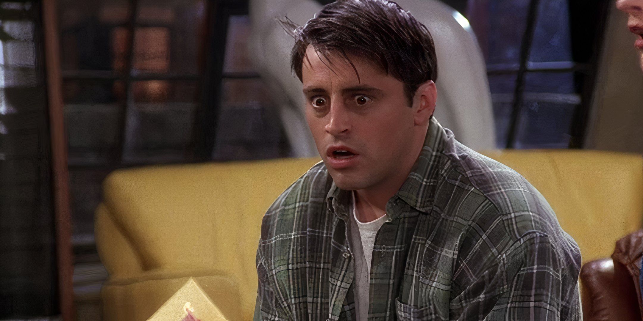 10 Harsh Realities Of Rewatching Friends Season 1, 30 Years Later