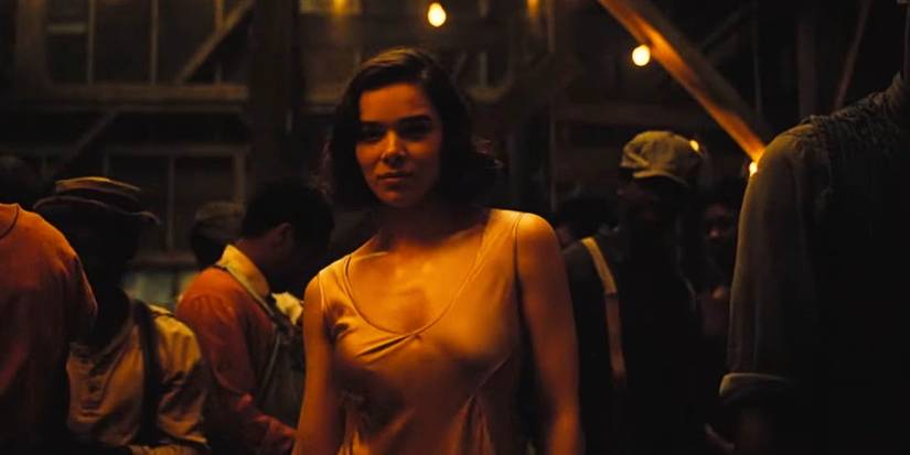 Hailee Steinfeld dancing in Sinners