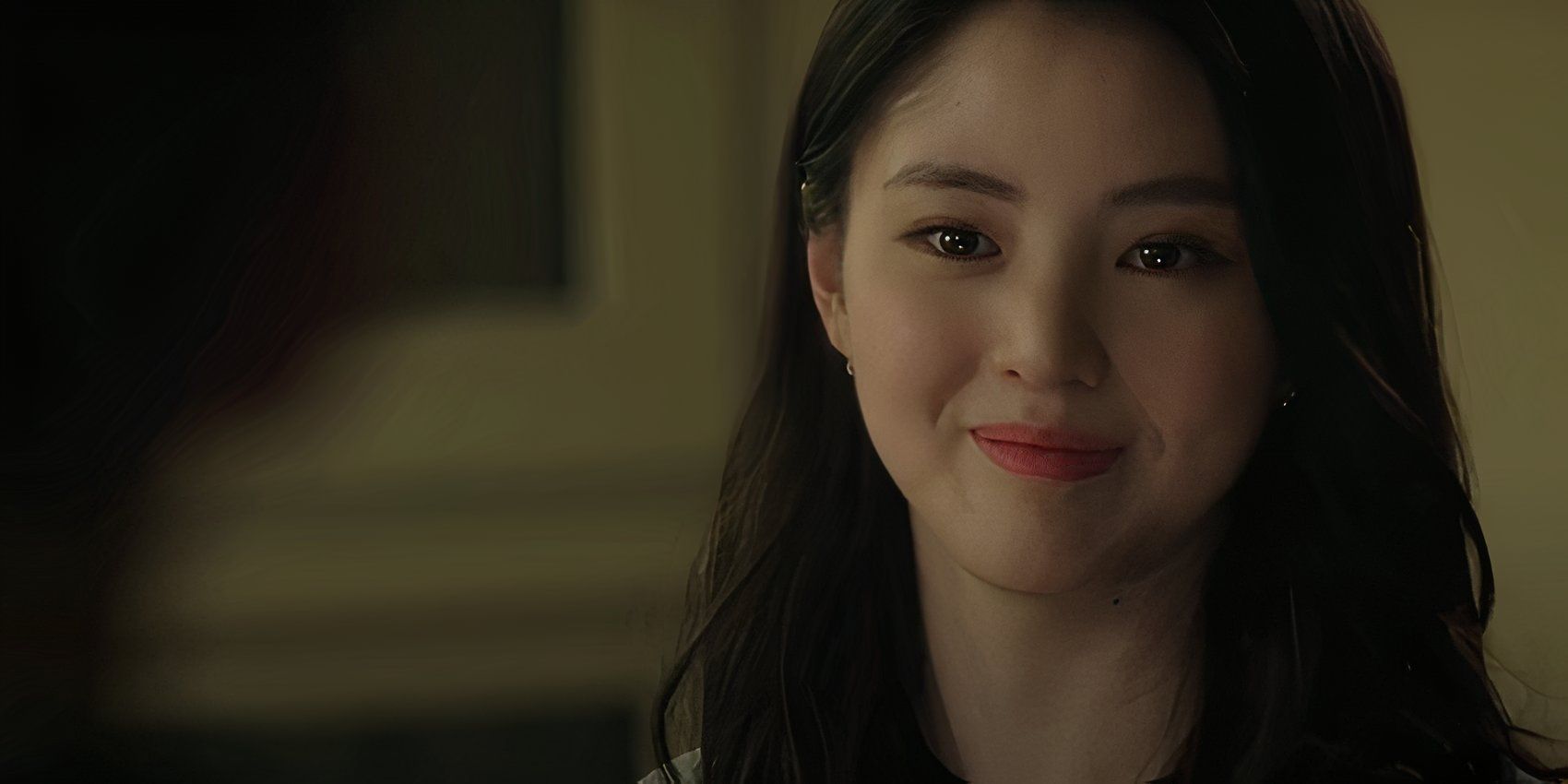 Han So-hee as Yoon Seo-won in Money Flower