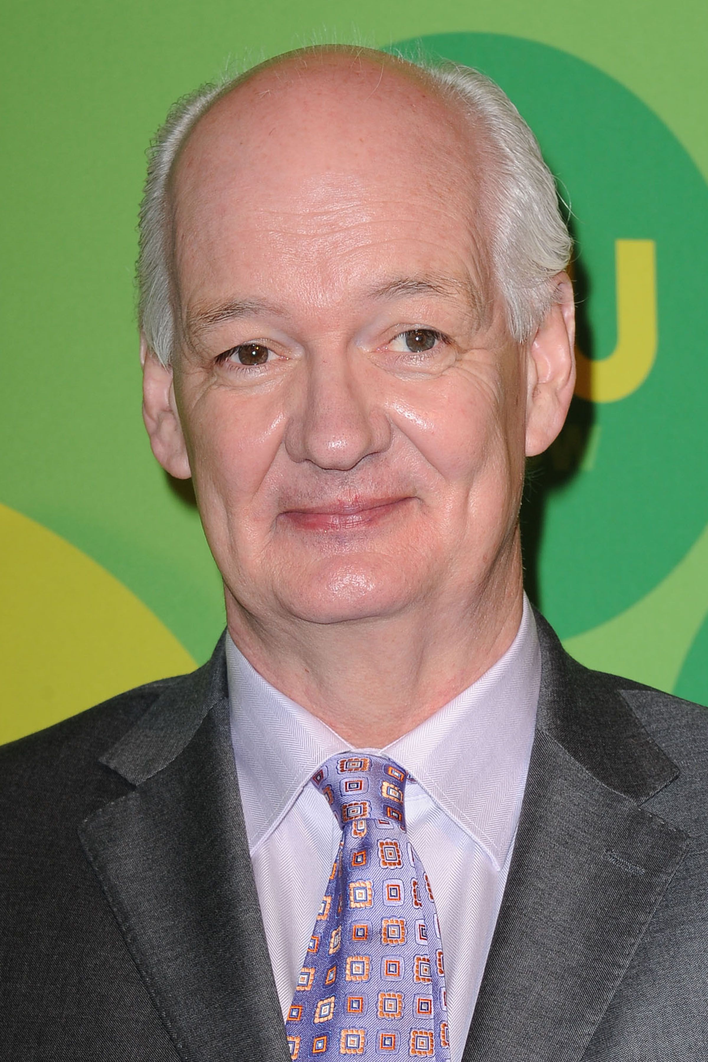 Headshot Of Colin Mochrie